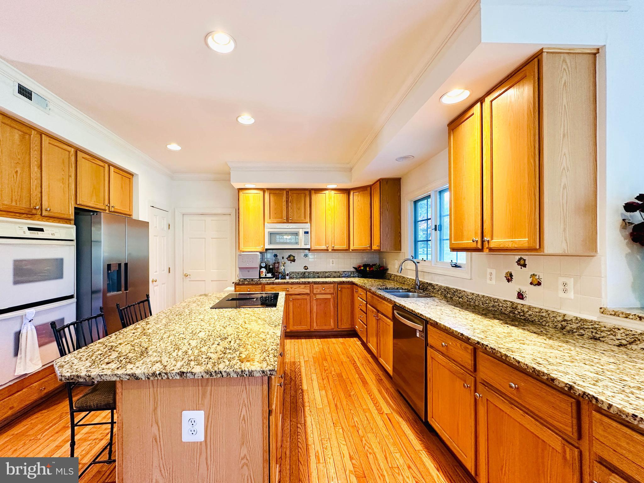 BRANTWOOD - Residential