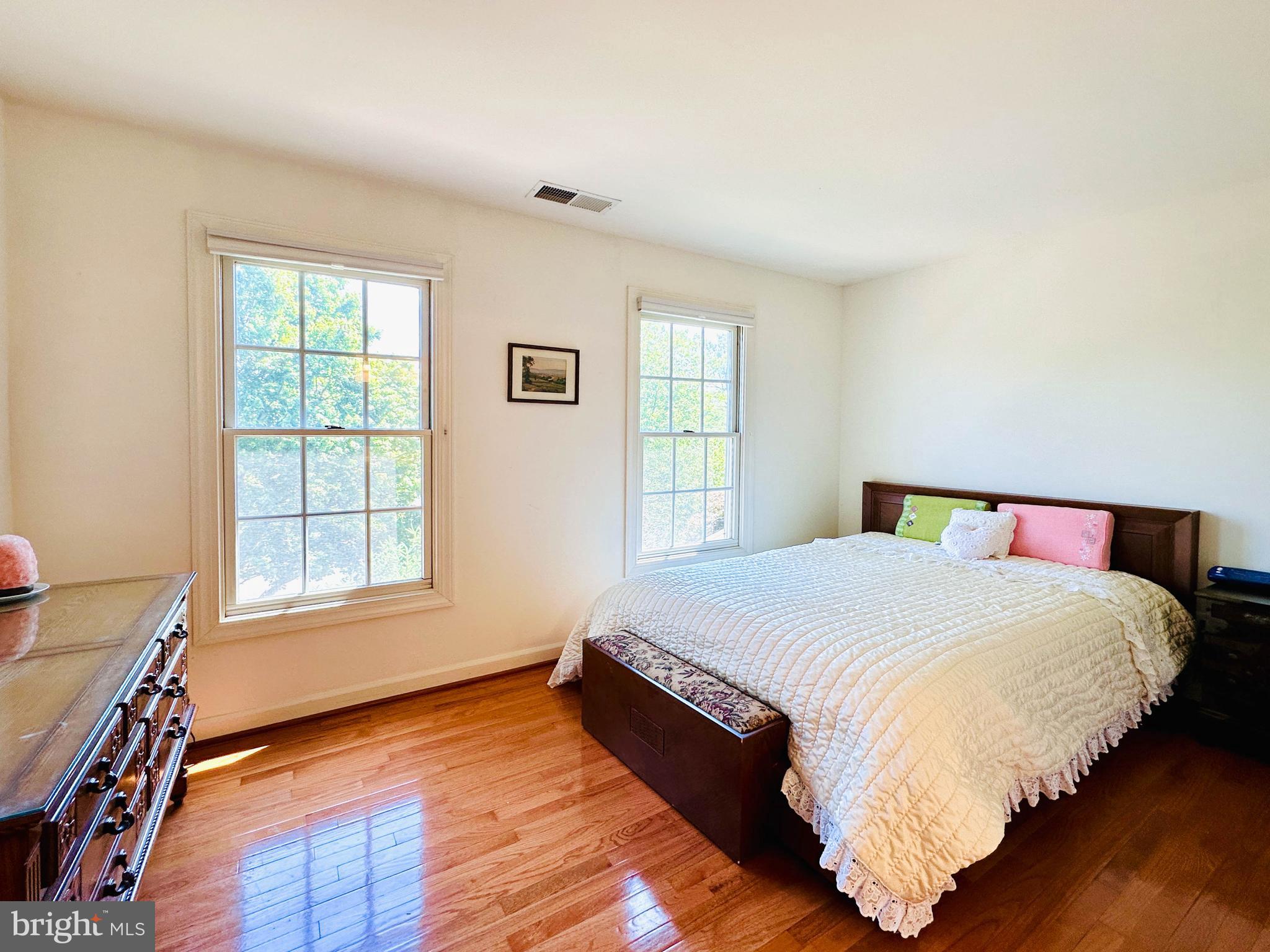 BRANTWOOD - Residential