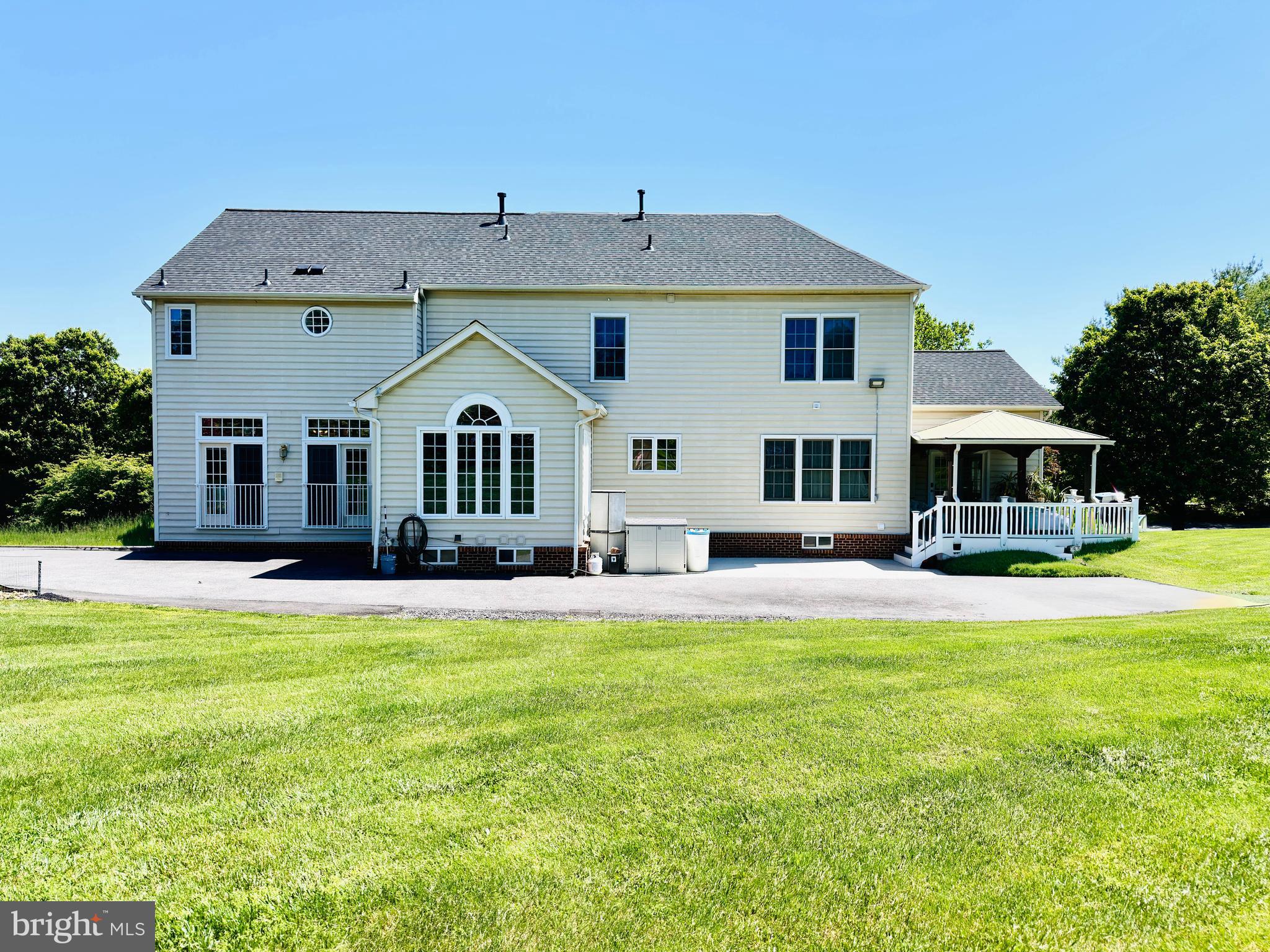 BRANTWOOD - Residential