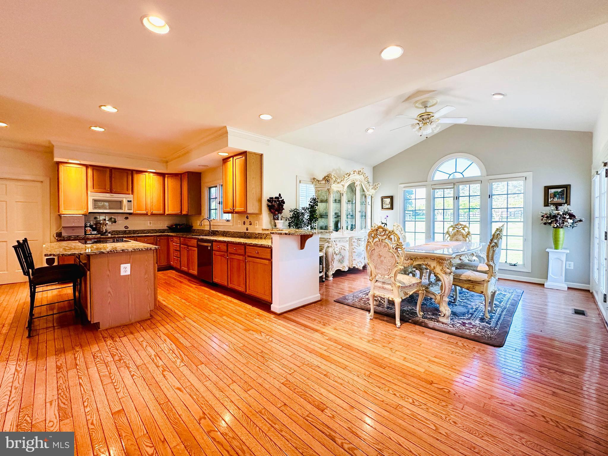 BRANTWOOD - Residential