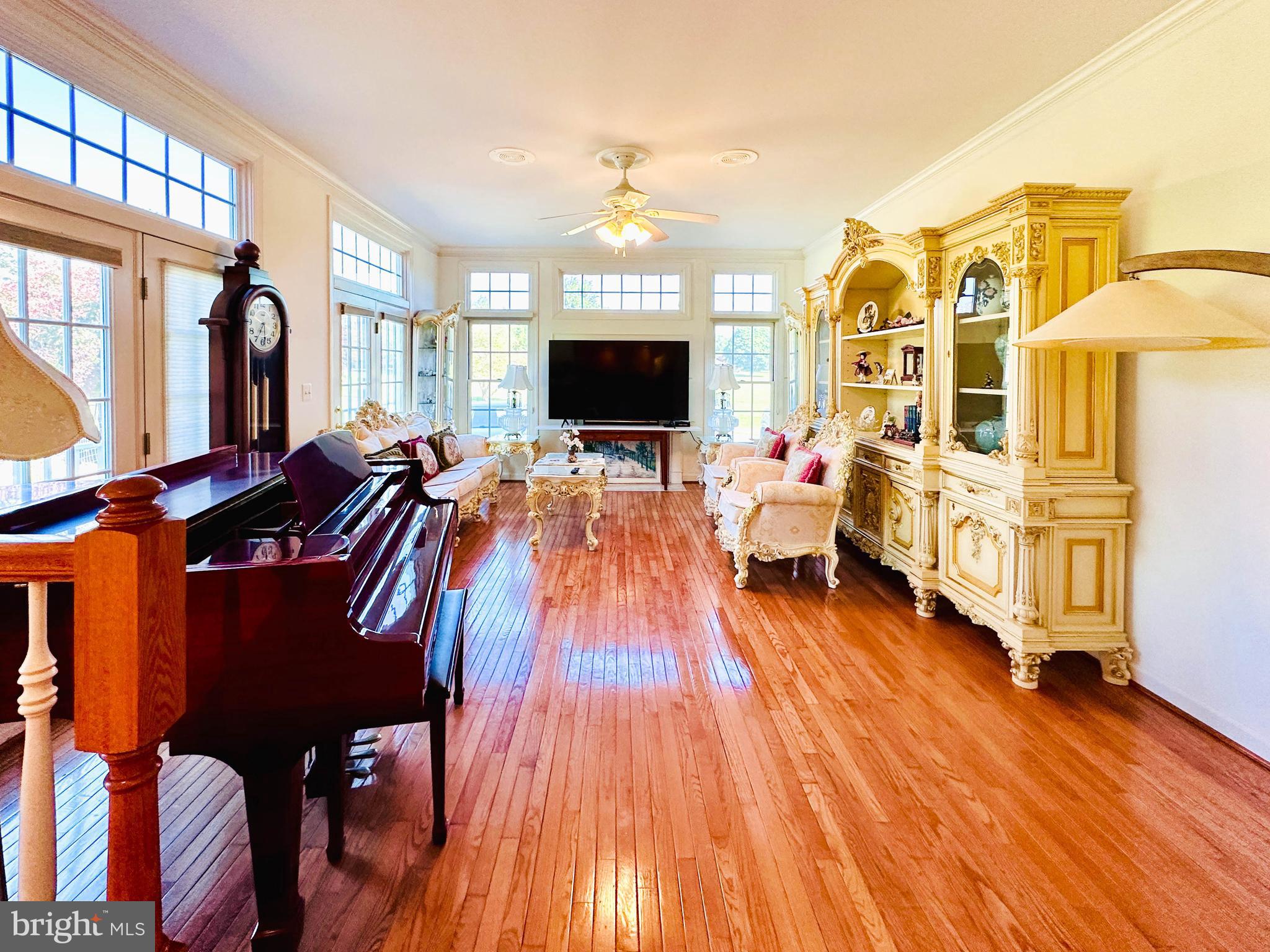 BRANTWOOD - Residential