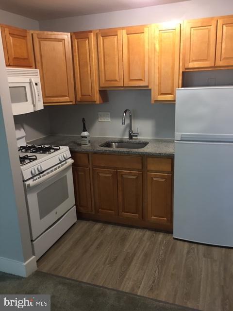 ROXBOROUGH - Residential Lease