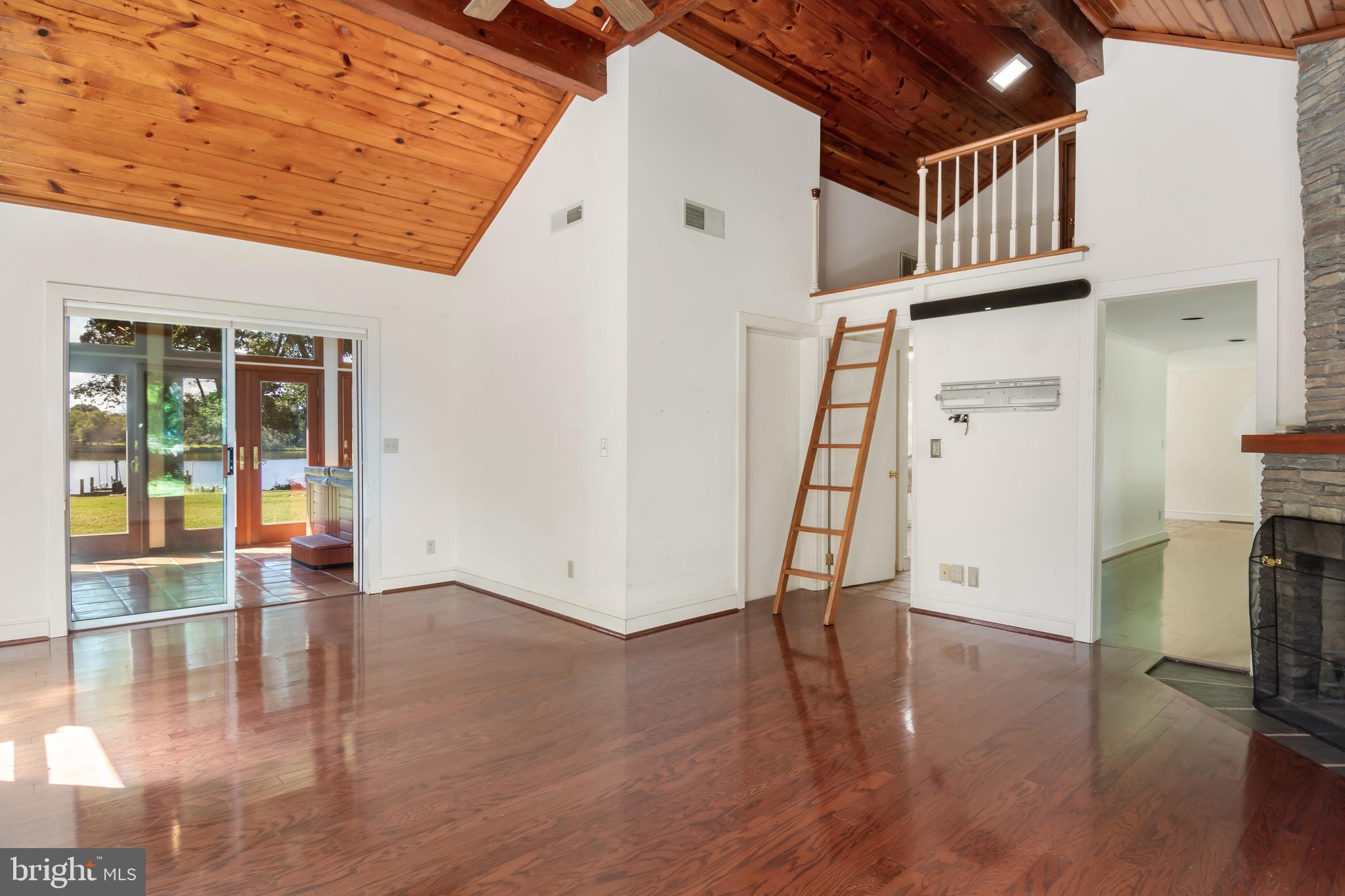 GLEBE VILLA - Residential