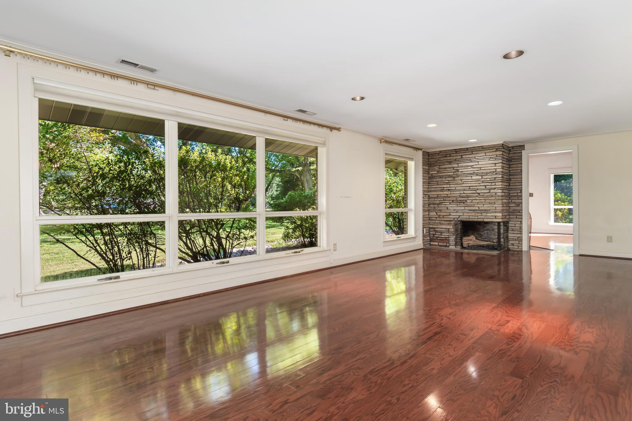 GLEBE VILLA - Residential