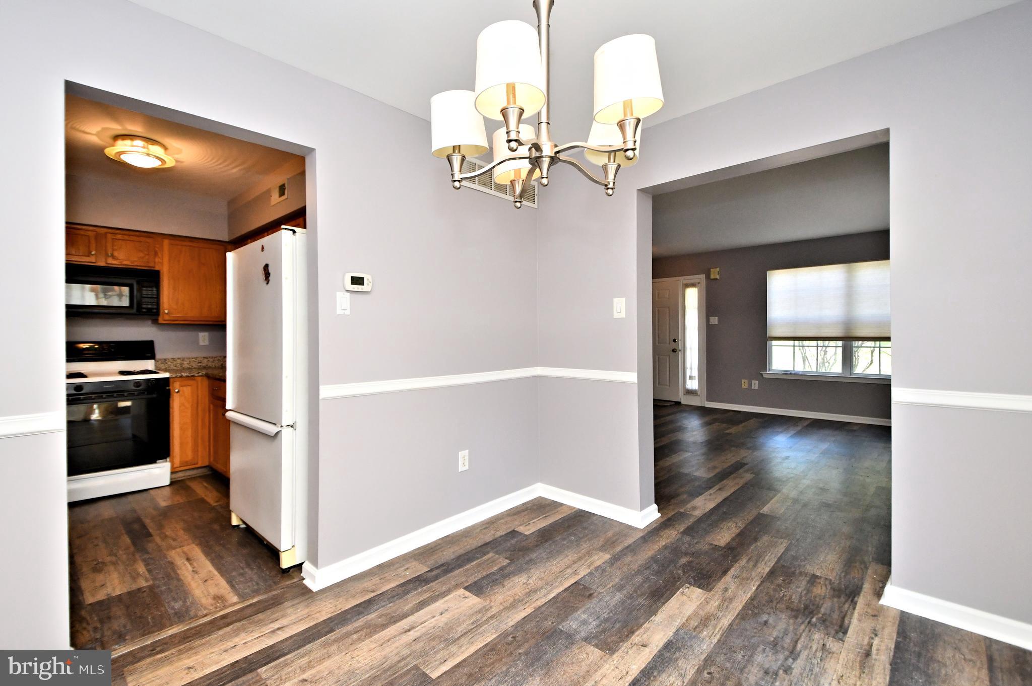 LIBERTY KNOLL - Residential Lease