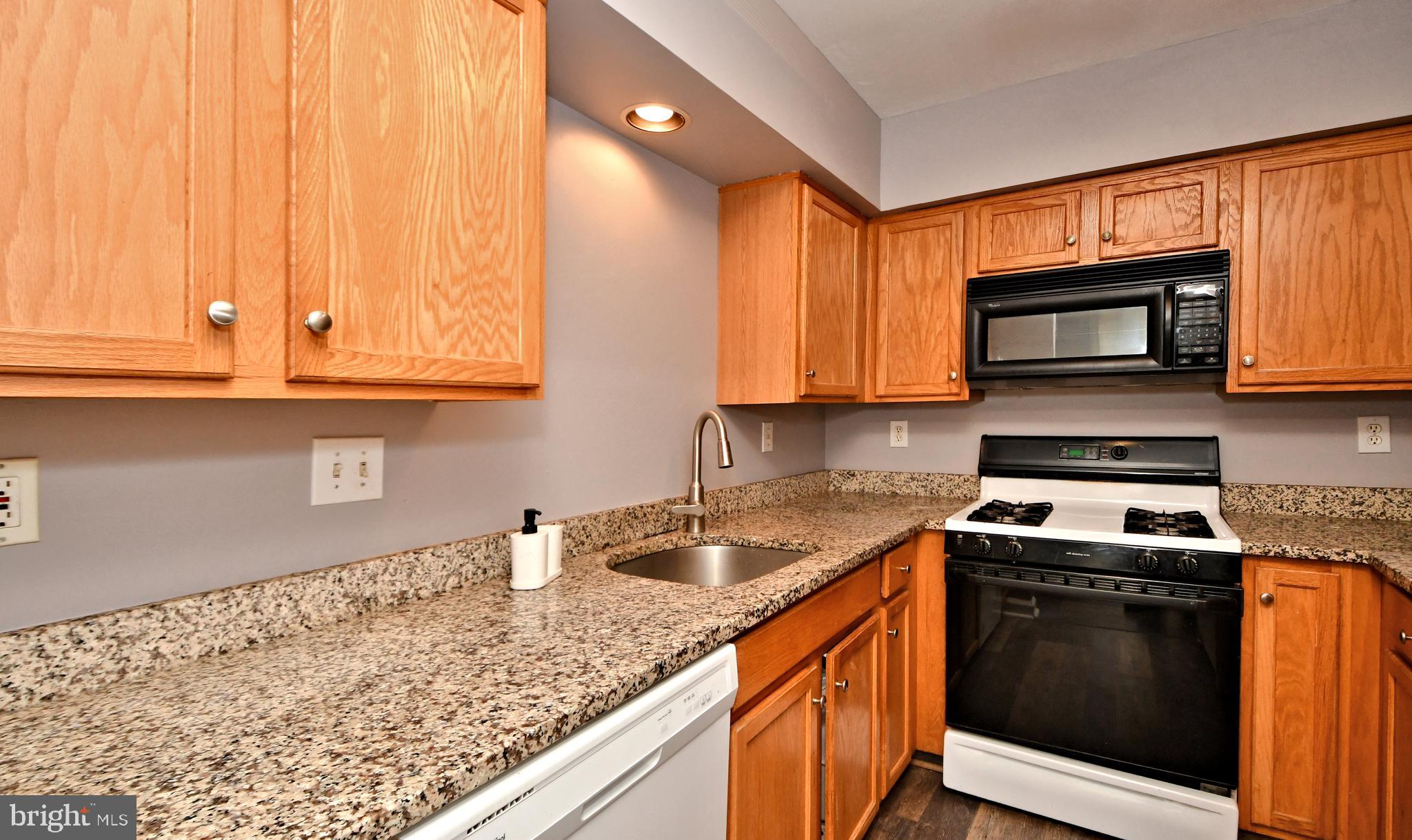 LIBERTY KNOLL - Residential Lease