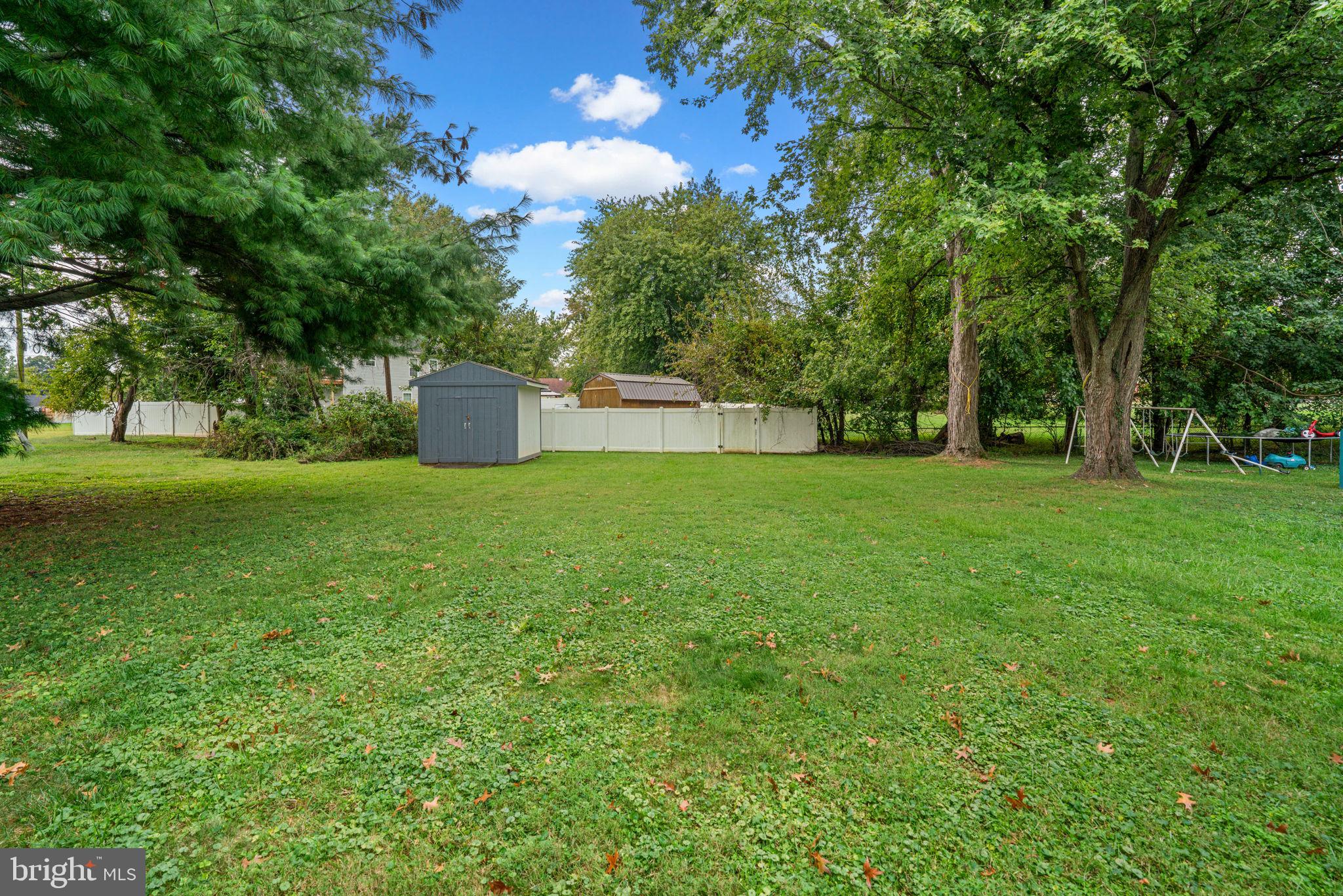 CROWN ESTATES - Residential