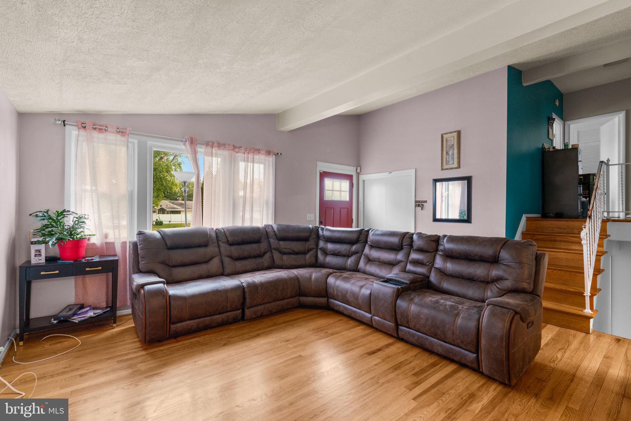 CROWN ESTATES - Residential