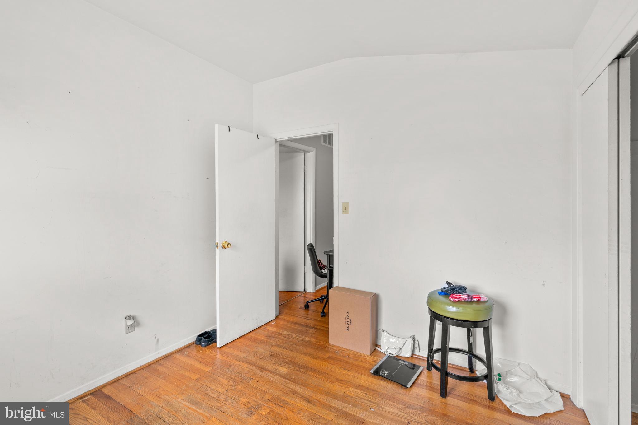 CROWN ESTATES - Residential