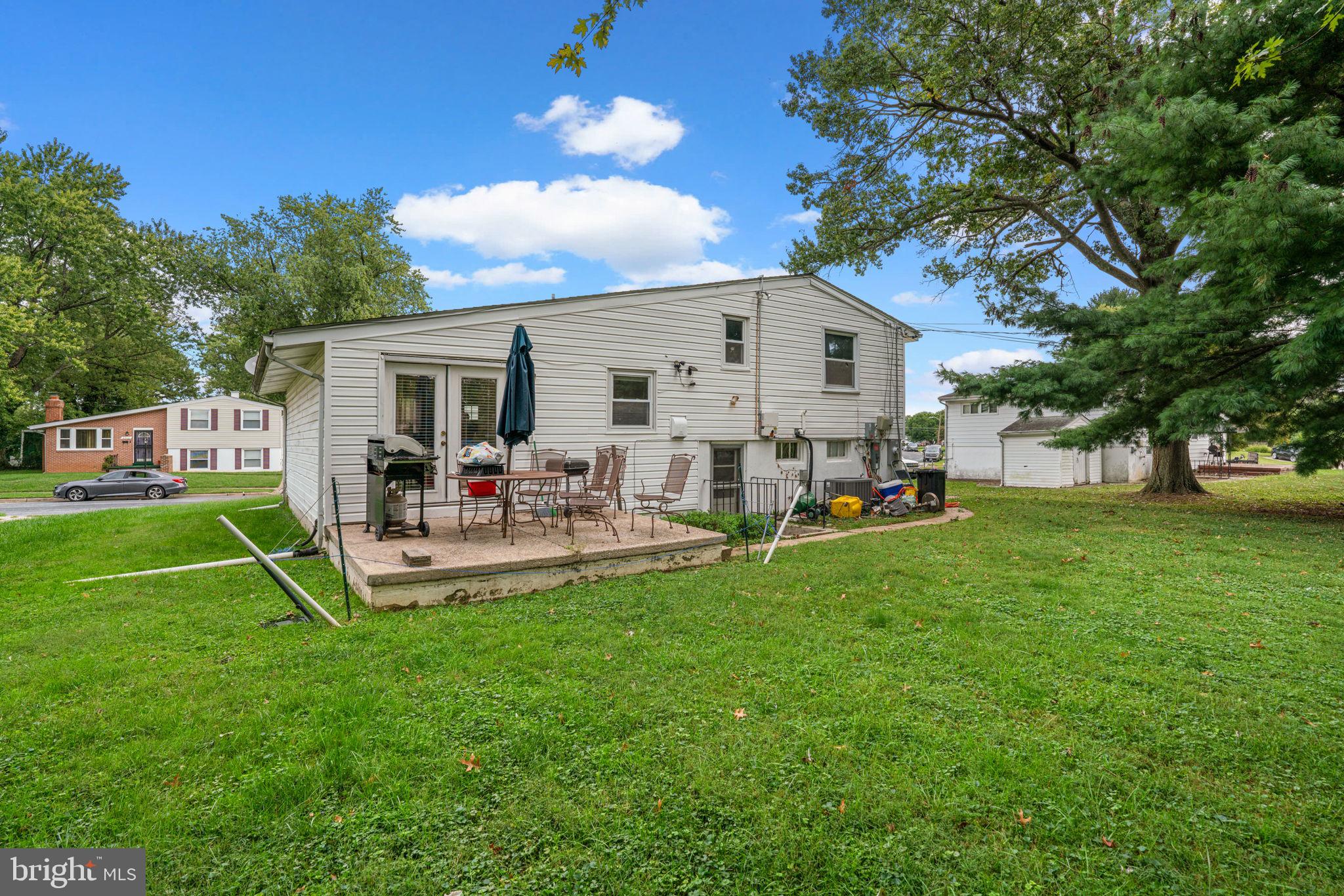 CROWN ESTATES - Residential