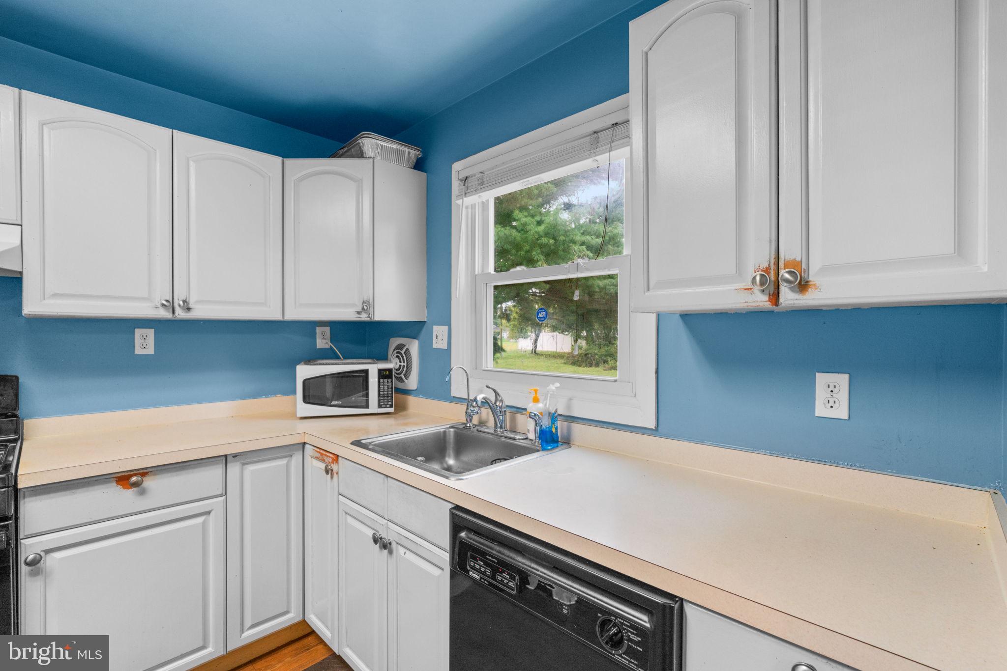 CROWN ESTATES - Residential