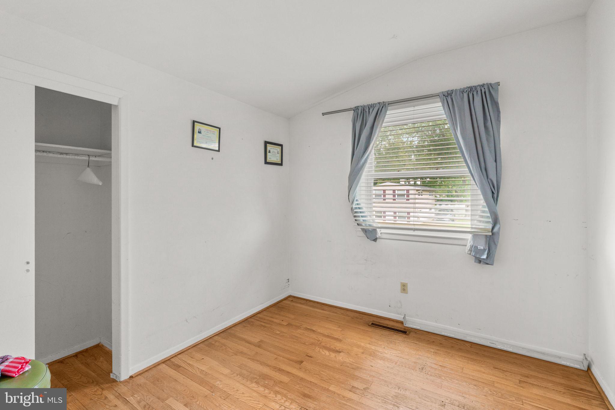 CROWN ESTATES - Residential