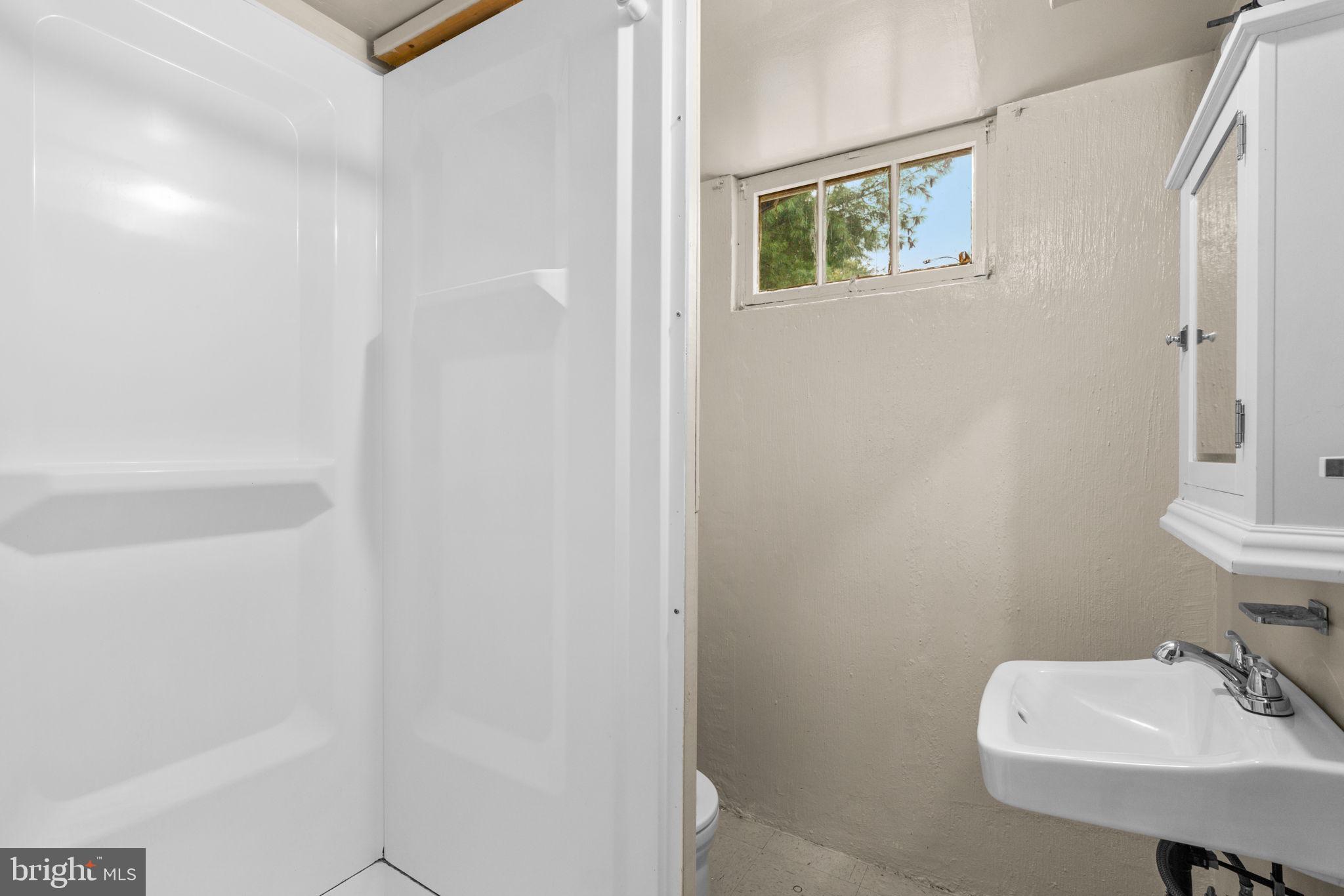 CROWN ESTATES - Residential