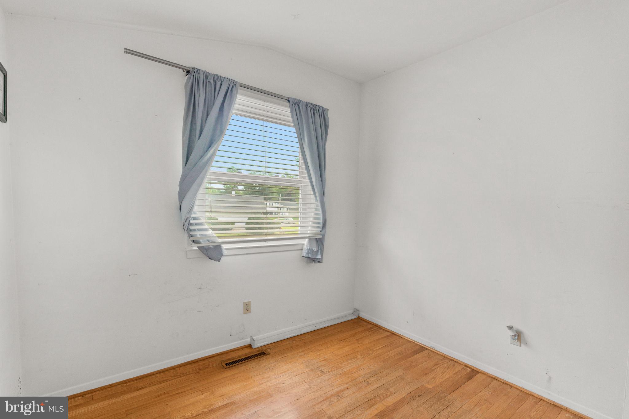 CROWN ESTATES - Residential