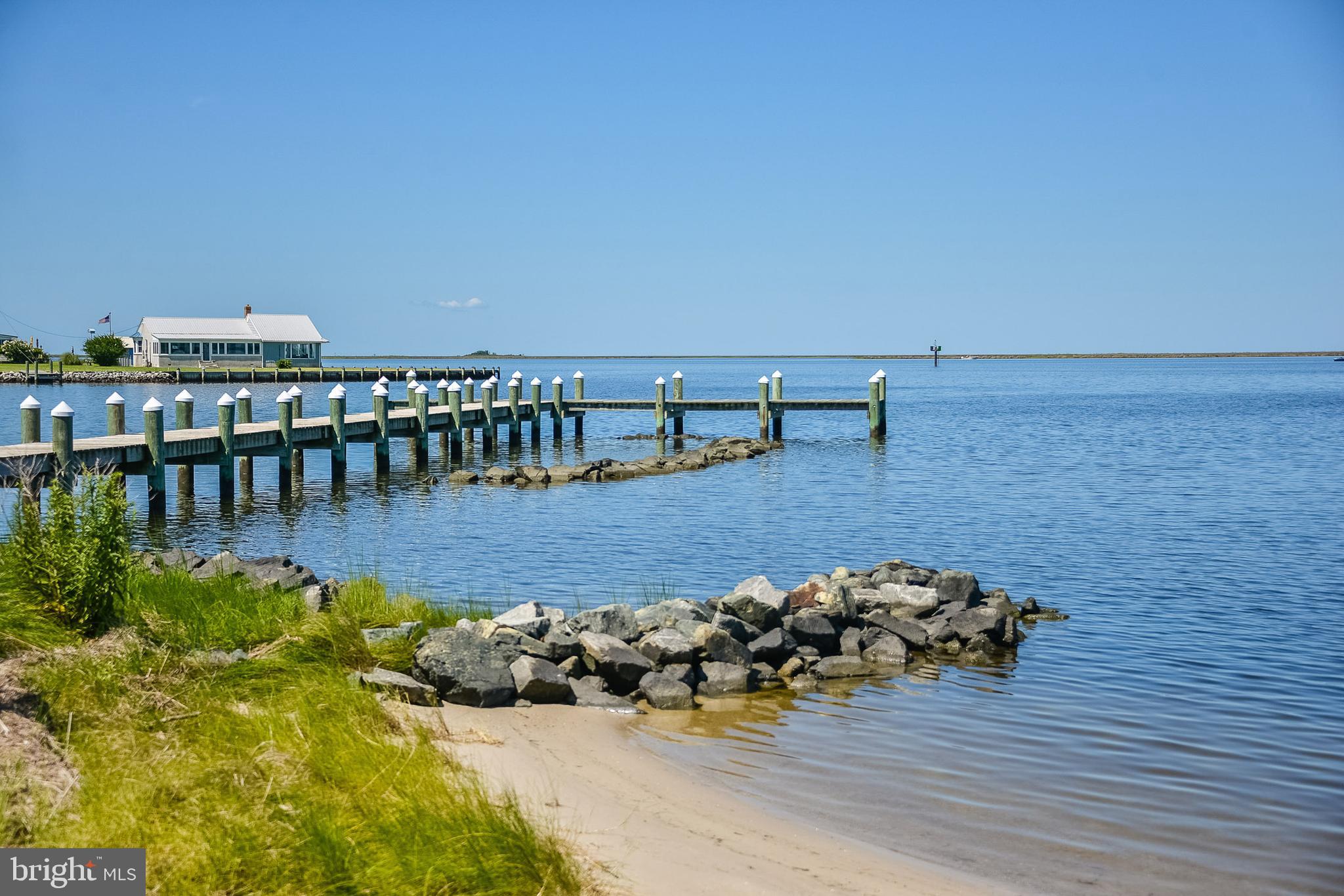 WATERS EDGE - Residential