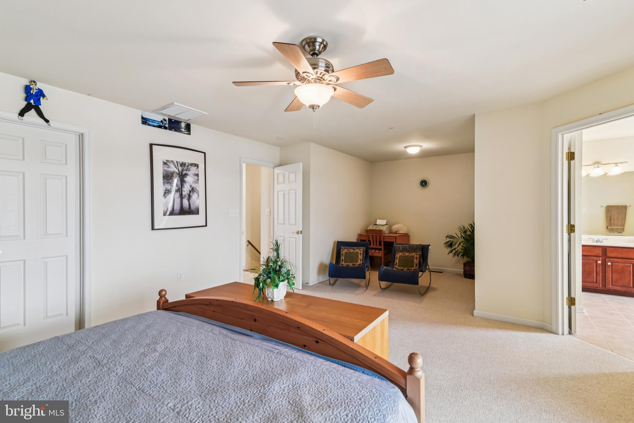 WATERS EDGE - Residential