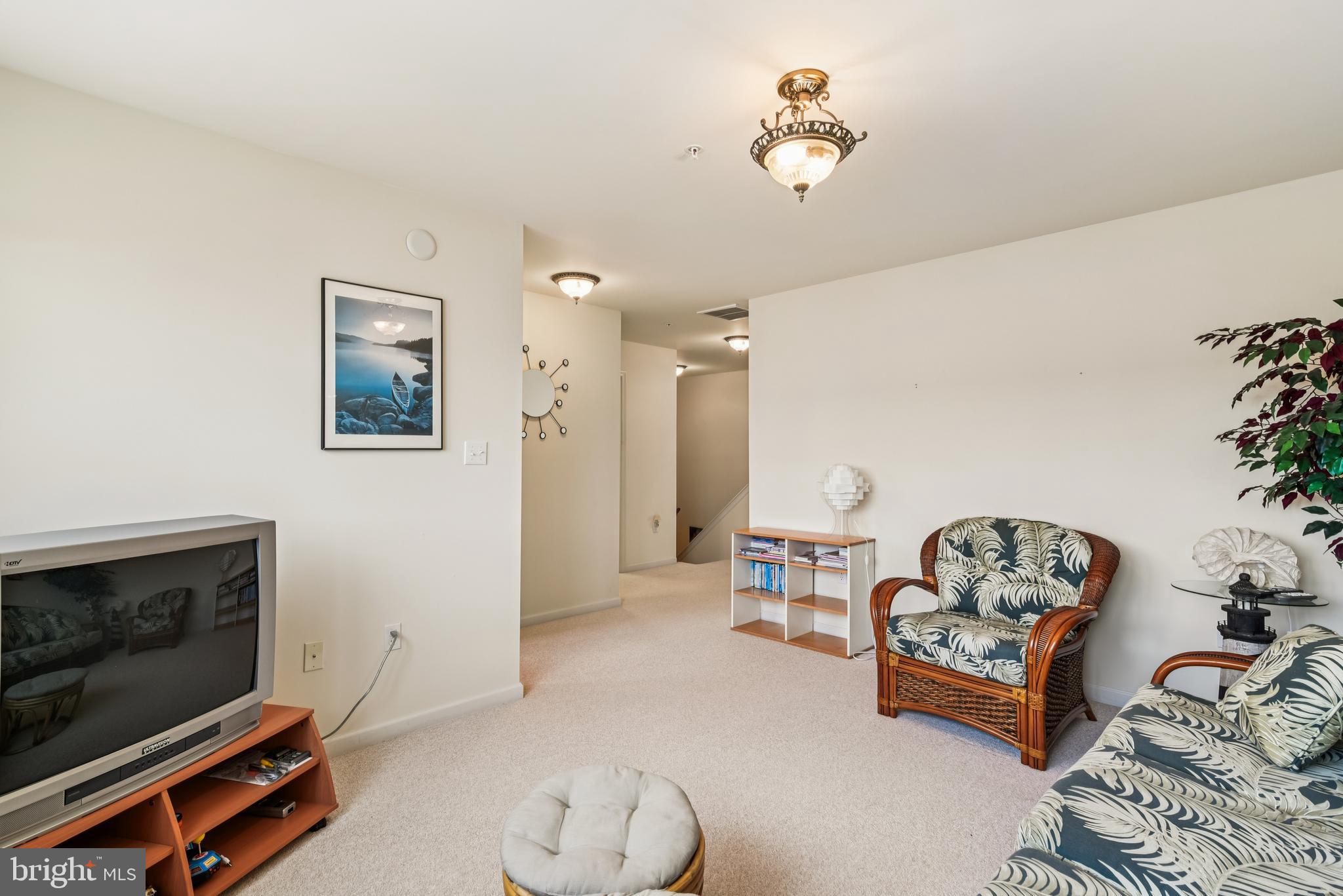 WATERS EDGE - Residential