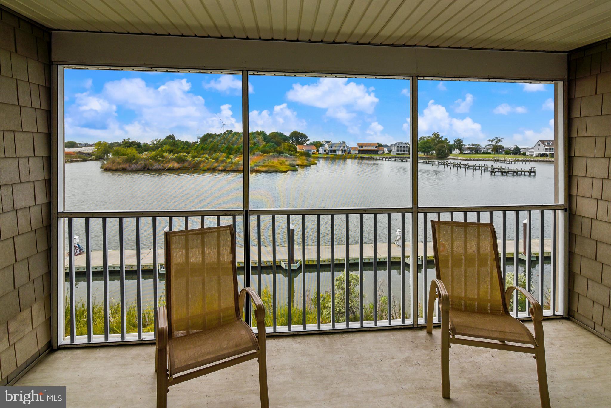 WATERS EDGE - Residential