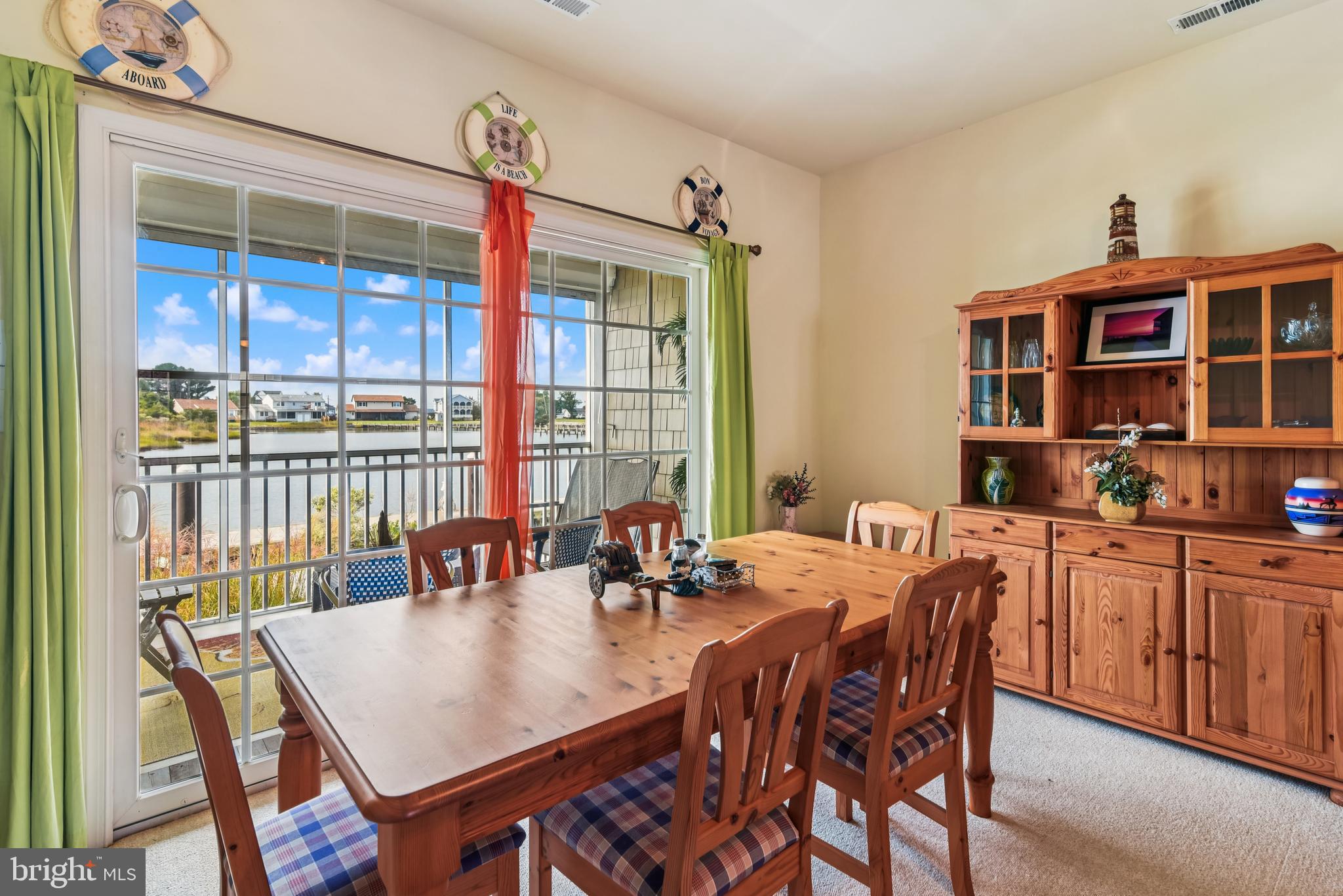 WATERS EDGE - Residential