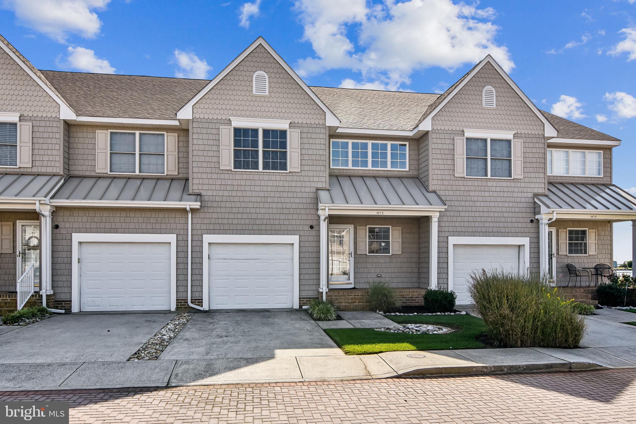 WATERS EDGE - Residential