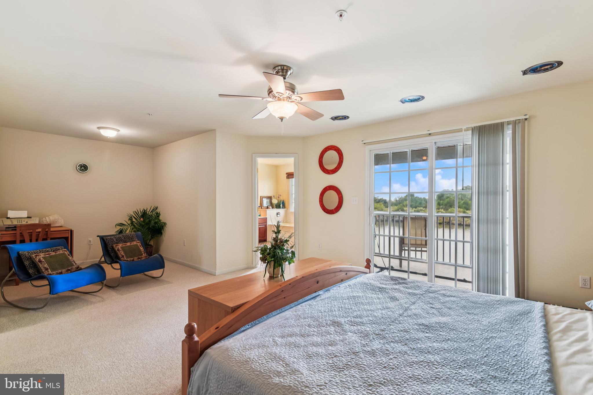 WATERS EDGE - Residential