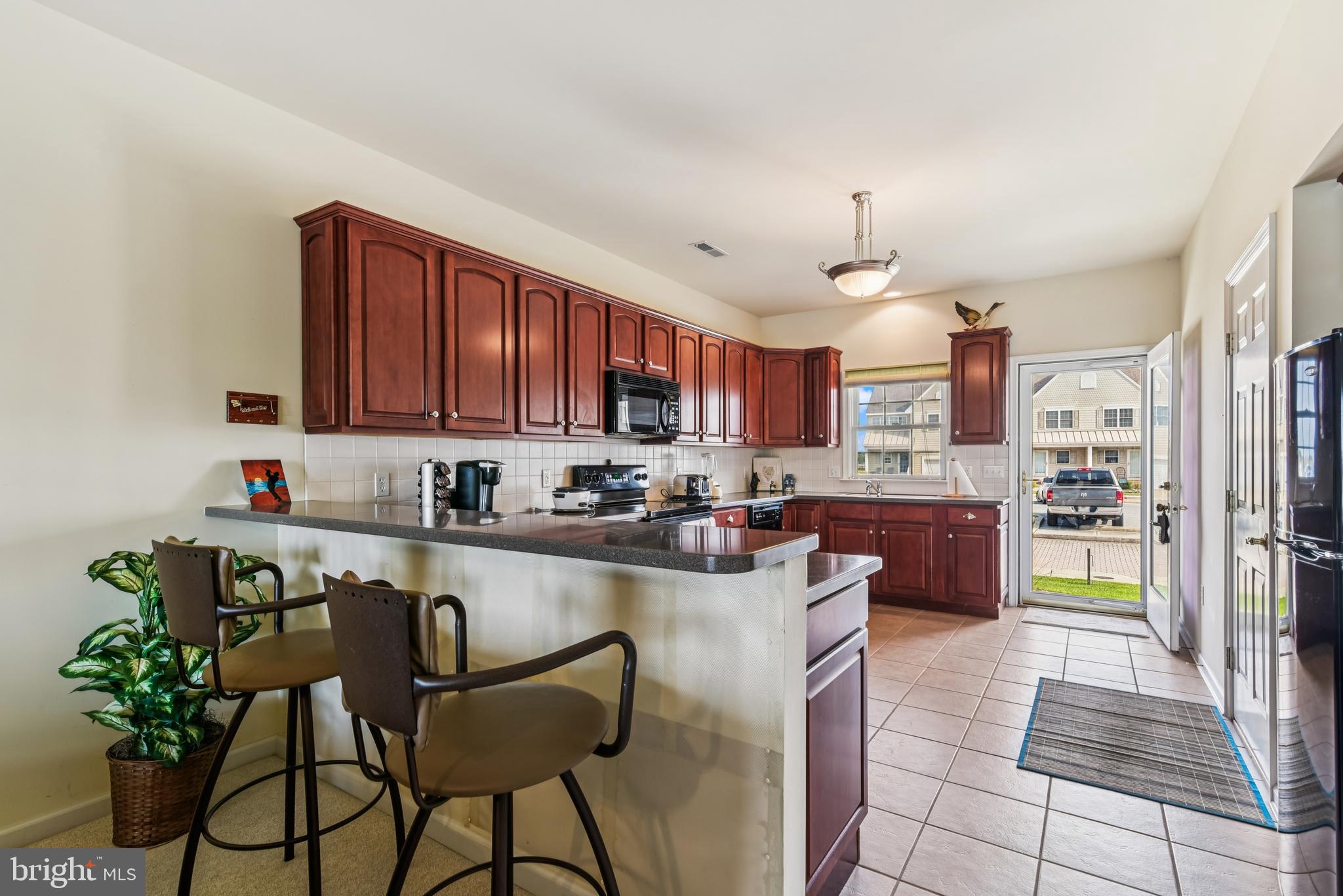 WATERS EDGE - Residential