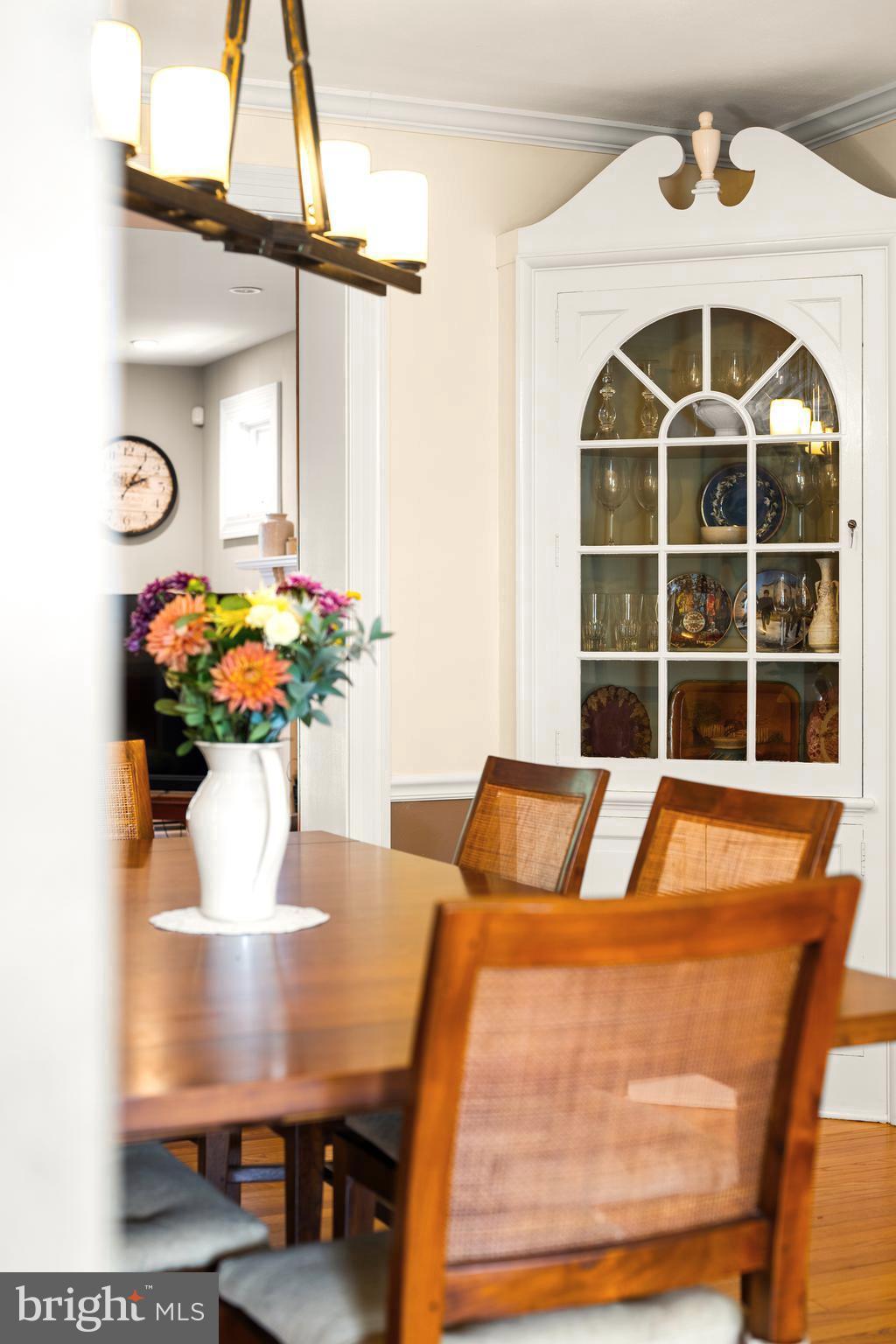 MURRAY HILL - Residential