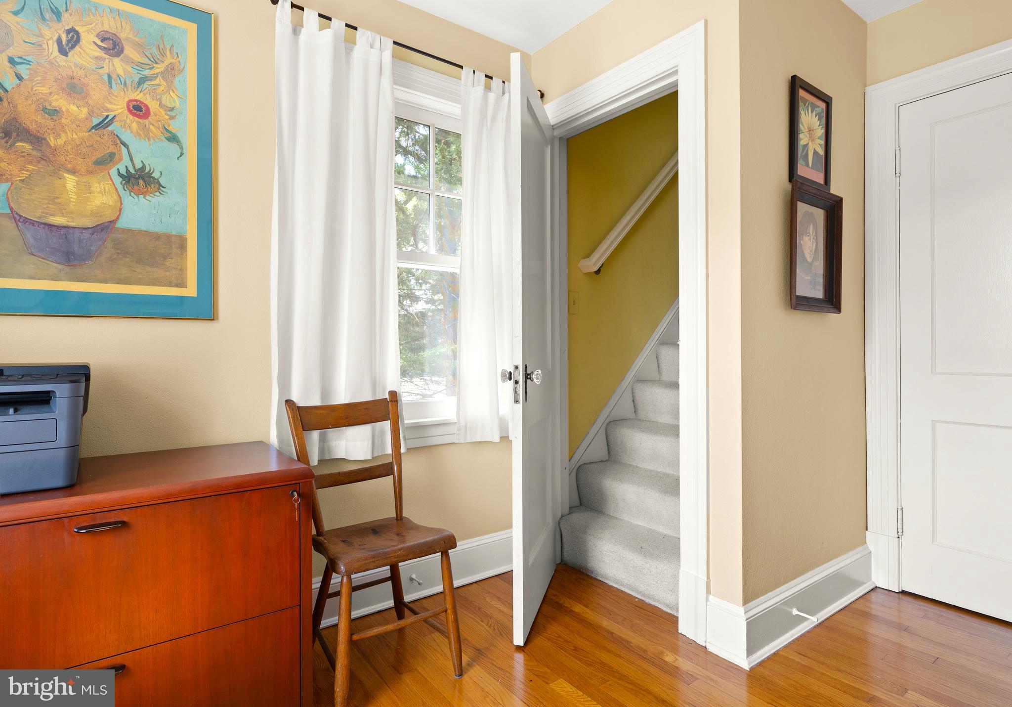 MURRAY HILL - Residential