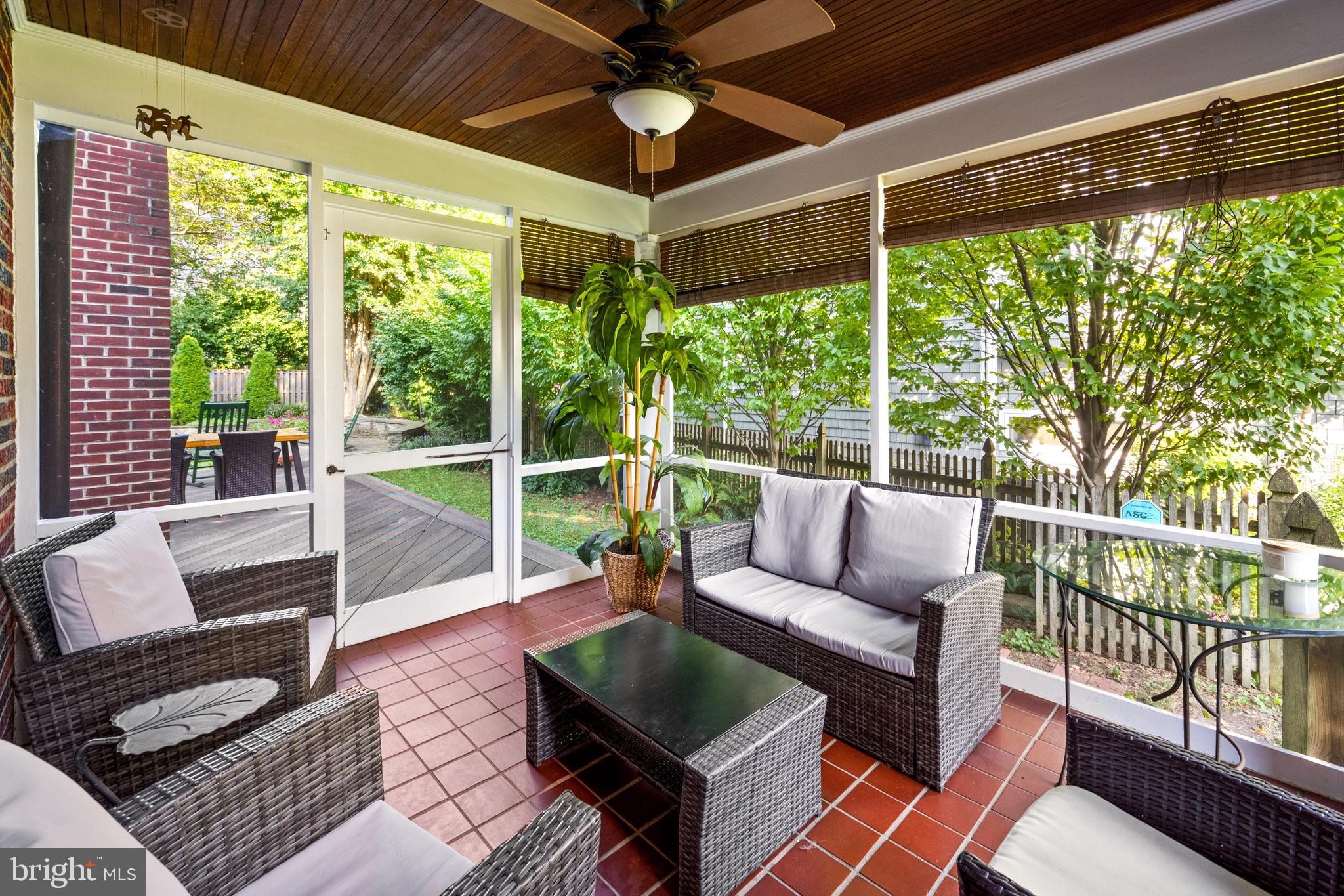 MURRAY HILL - Residential