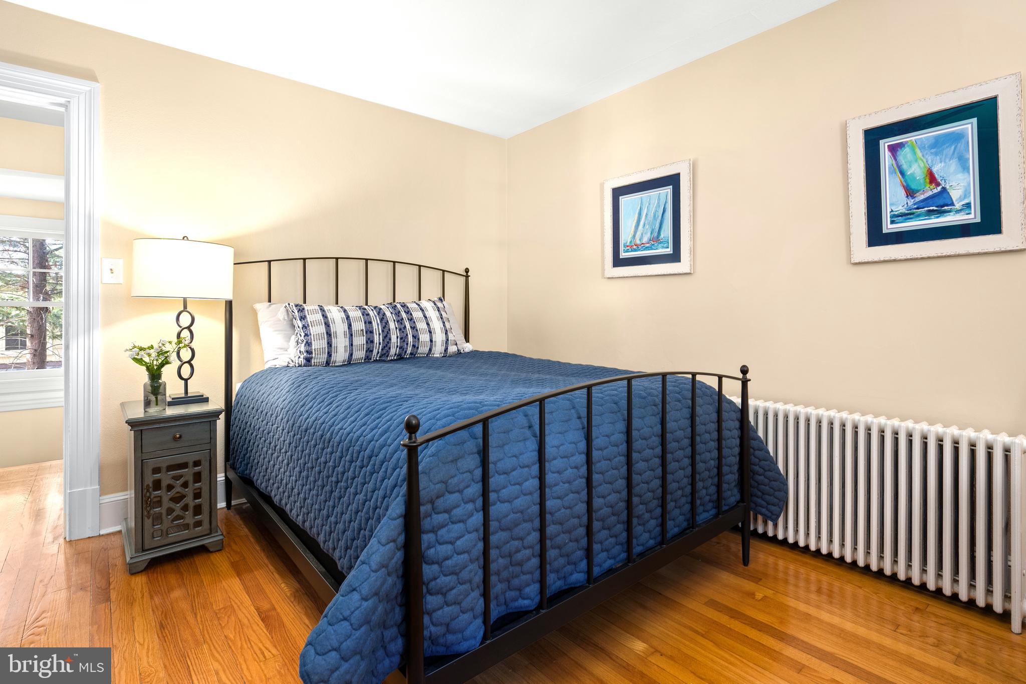 MURRAY HILL - Residential