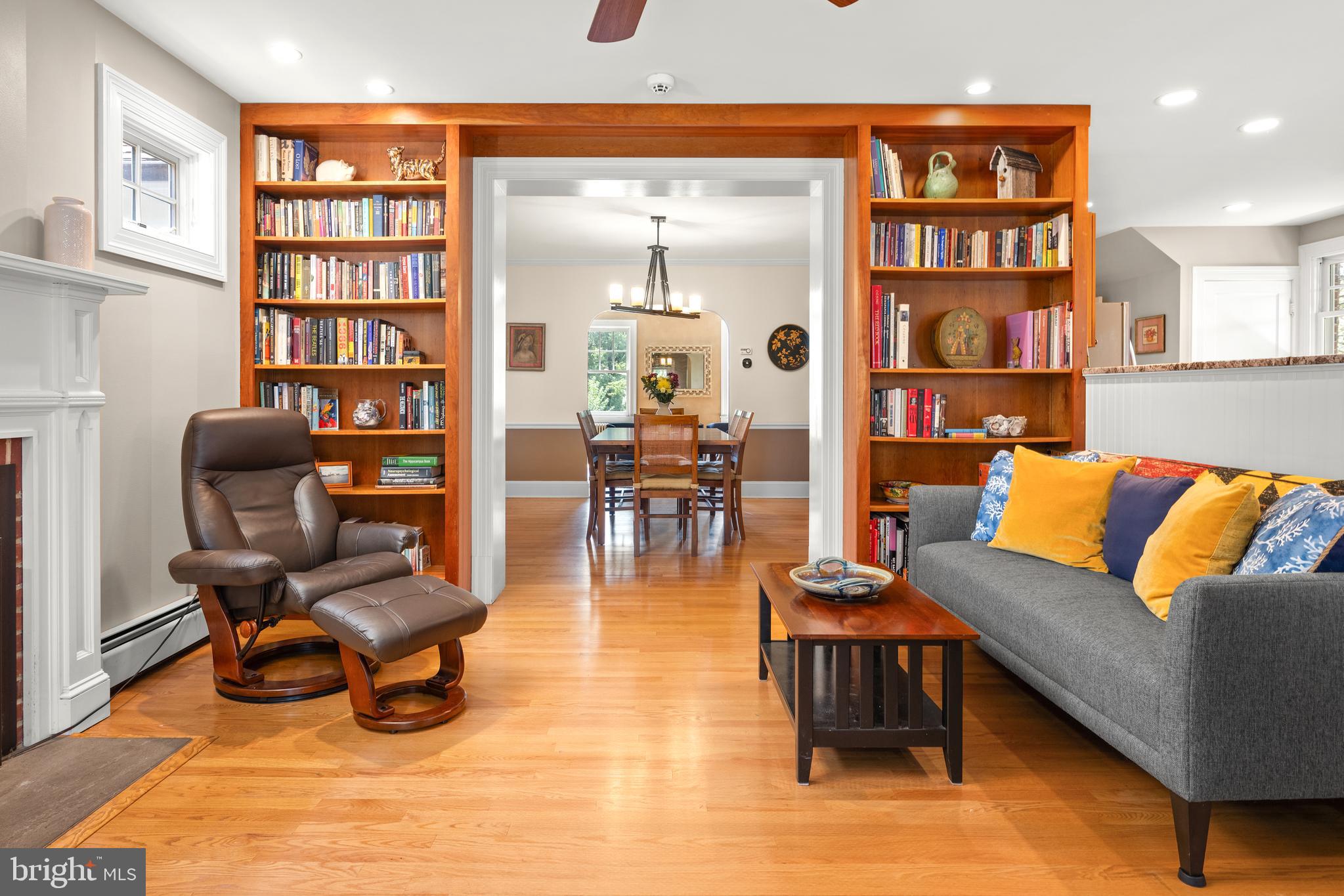 MURRAY HILL - Residential