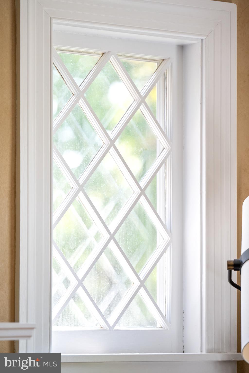 MURRAY HILL - Residential