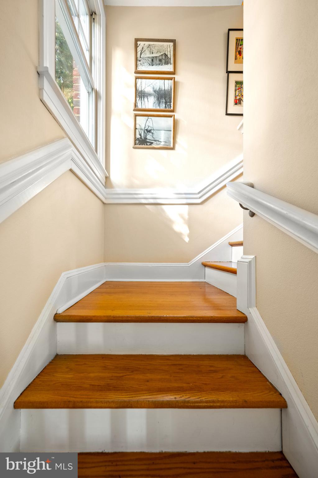 MURRAY HILL - Residential