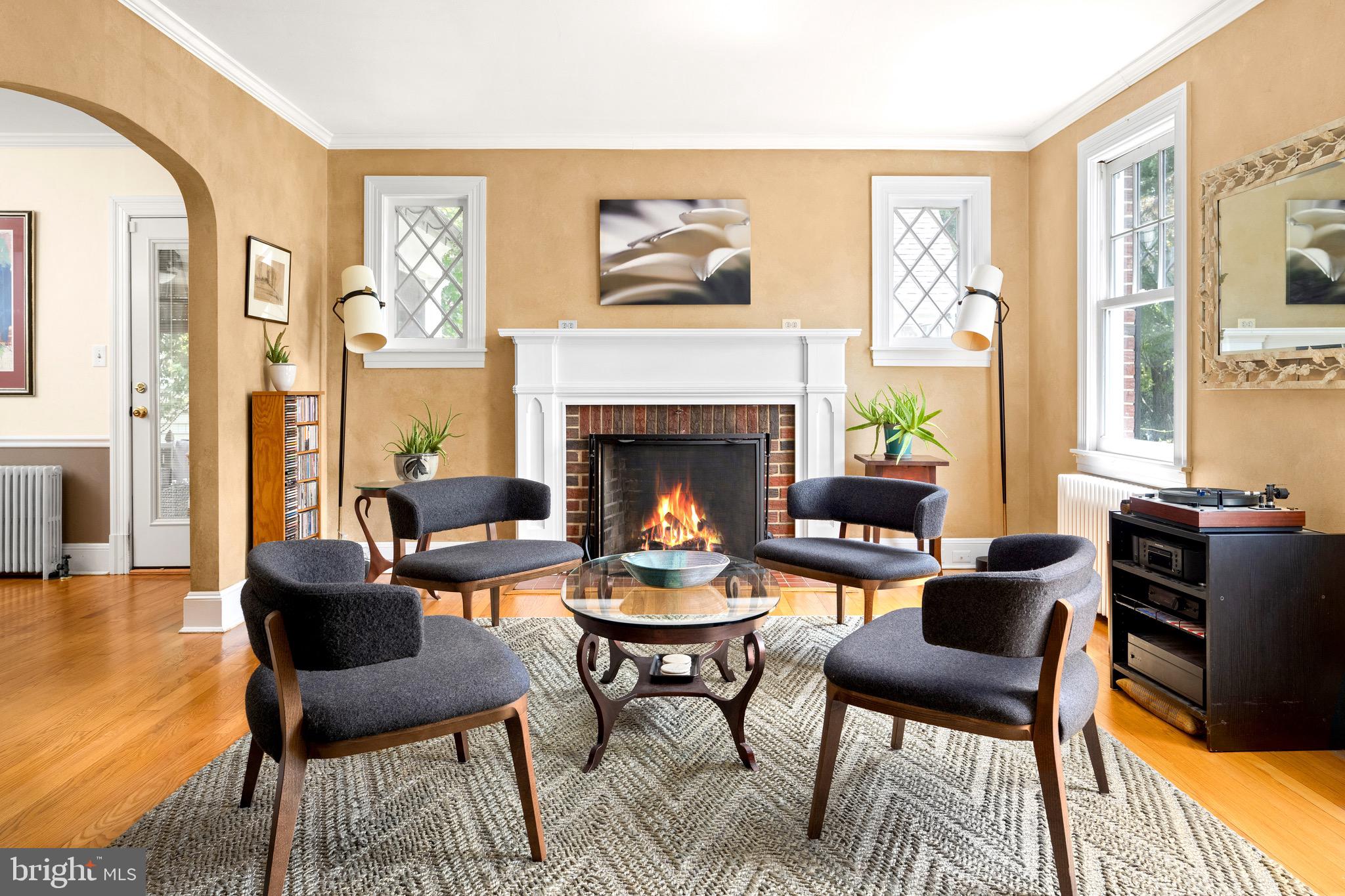 MURRAY HILL - Residential