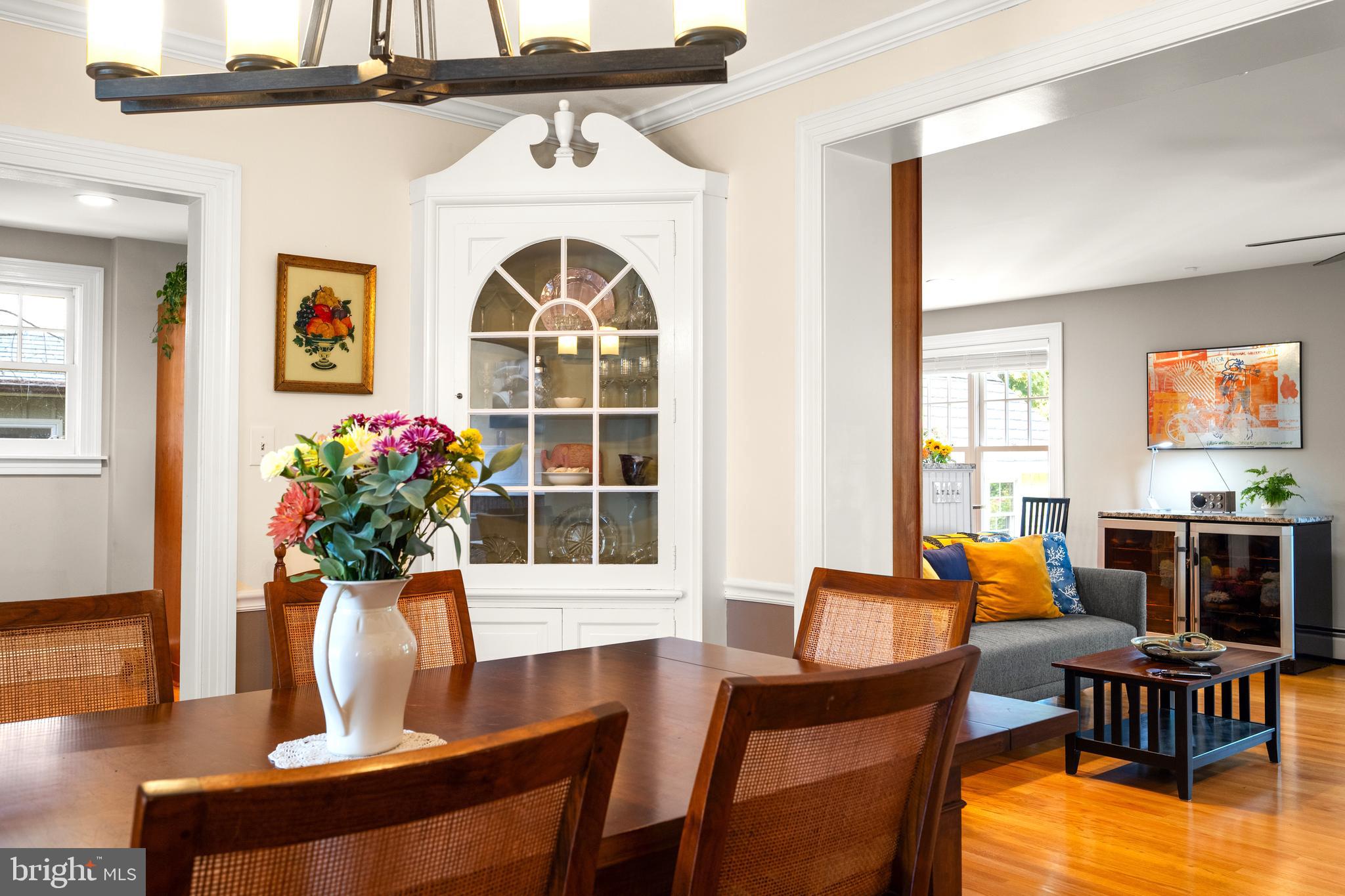 MURRAY HILL - Residential