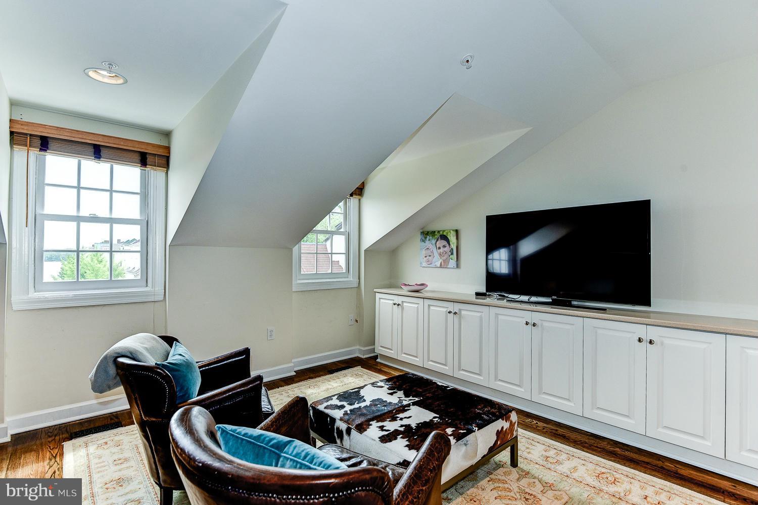 FORDS LANDING - Residential