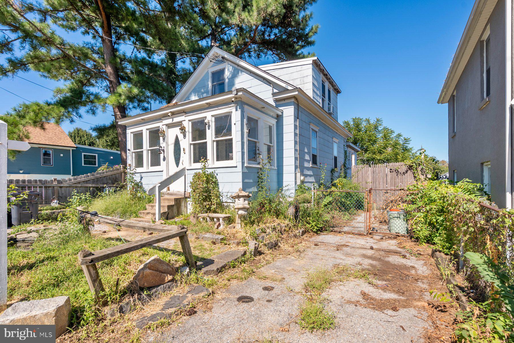 414 8TH STREET