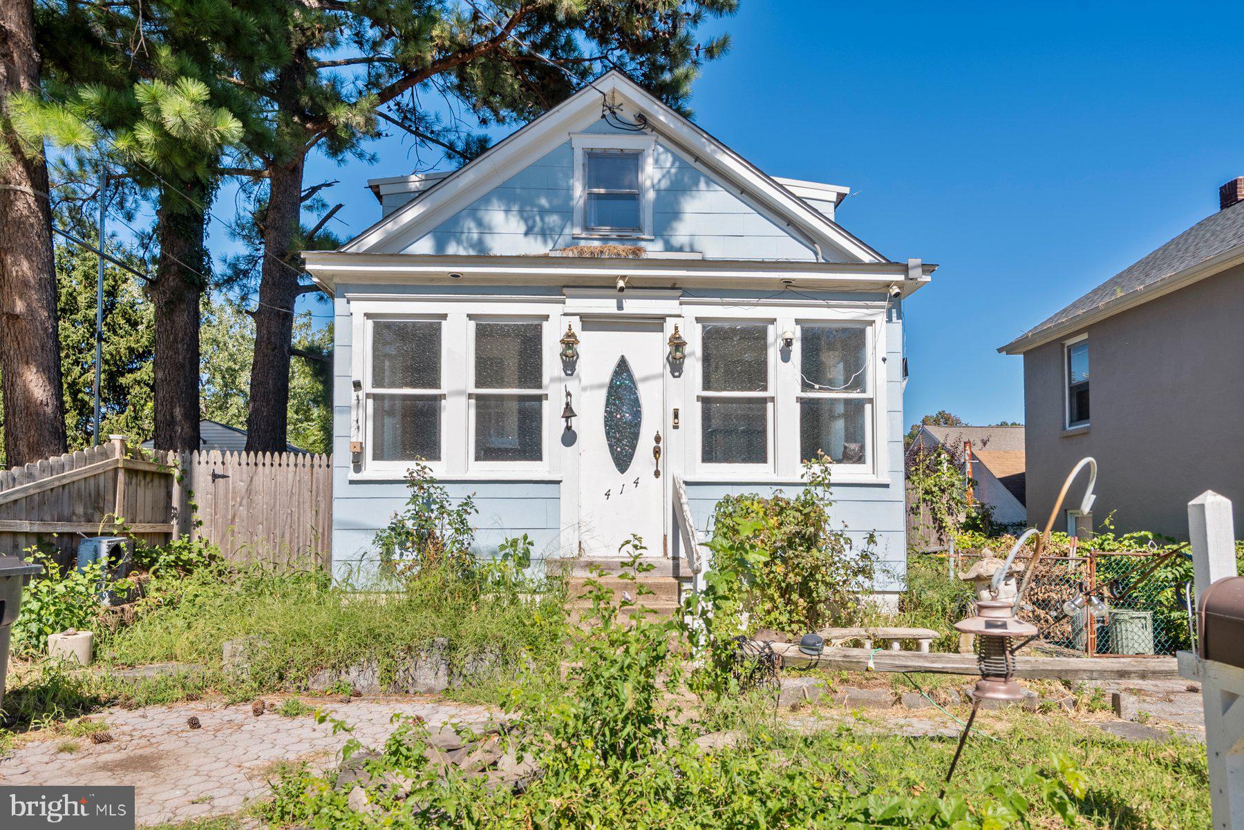 414 8TH STREET