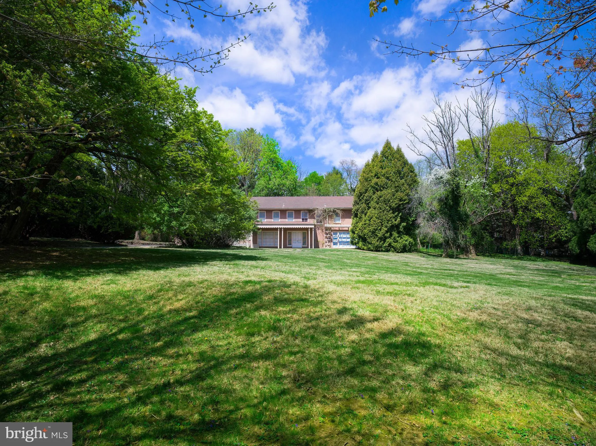 Villanova, Pennsylvania 19085, United States, 7 Bedrooms Bedrooms, ,6 BathroomsBathrooms,Residential,Pending,124274