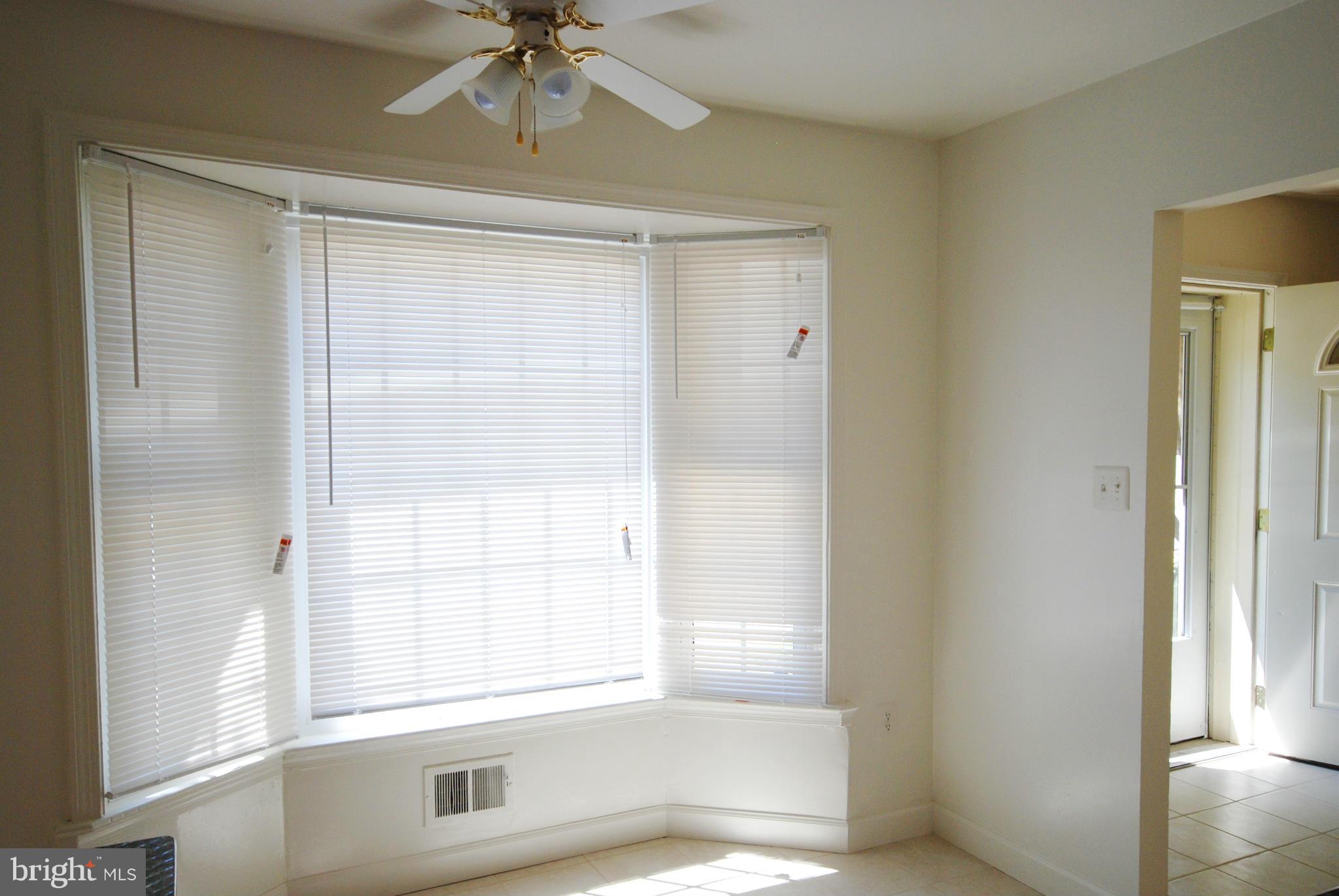 7 HYACINTH COURT 7