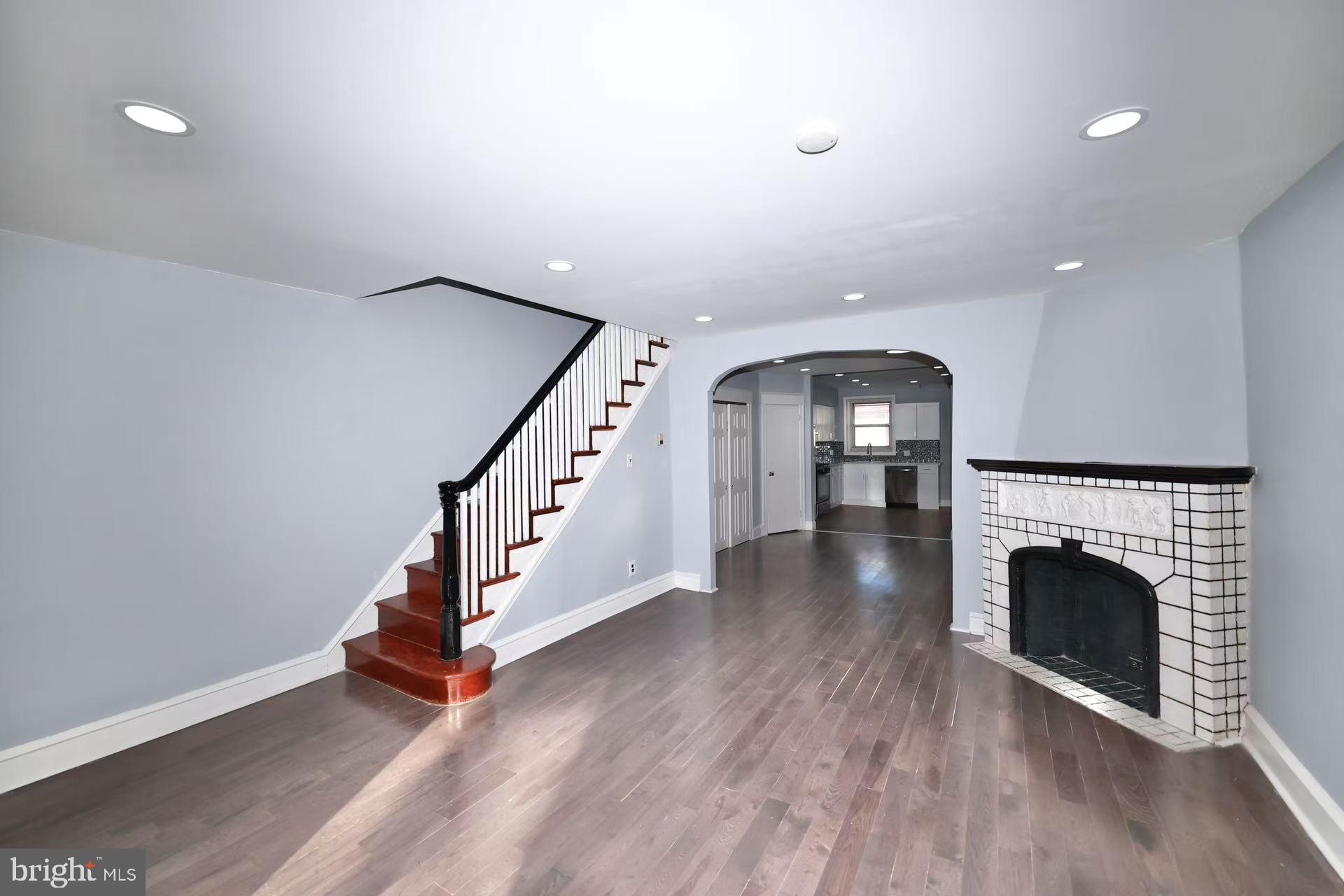 MAYFAIR - Residential