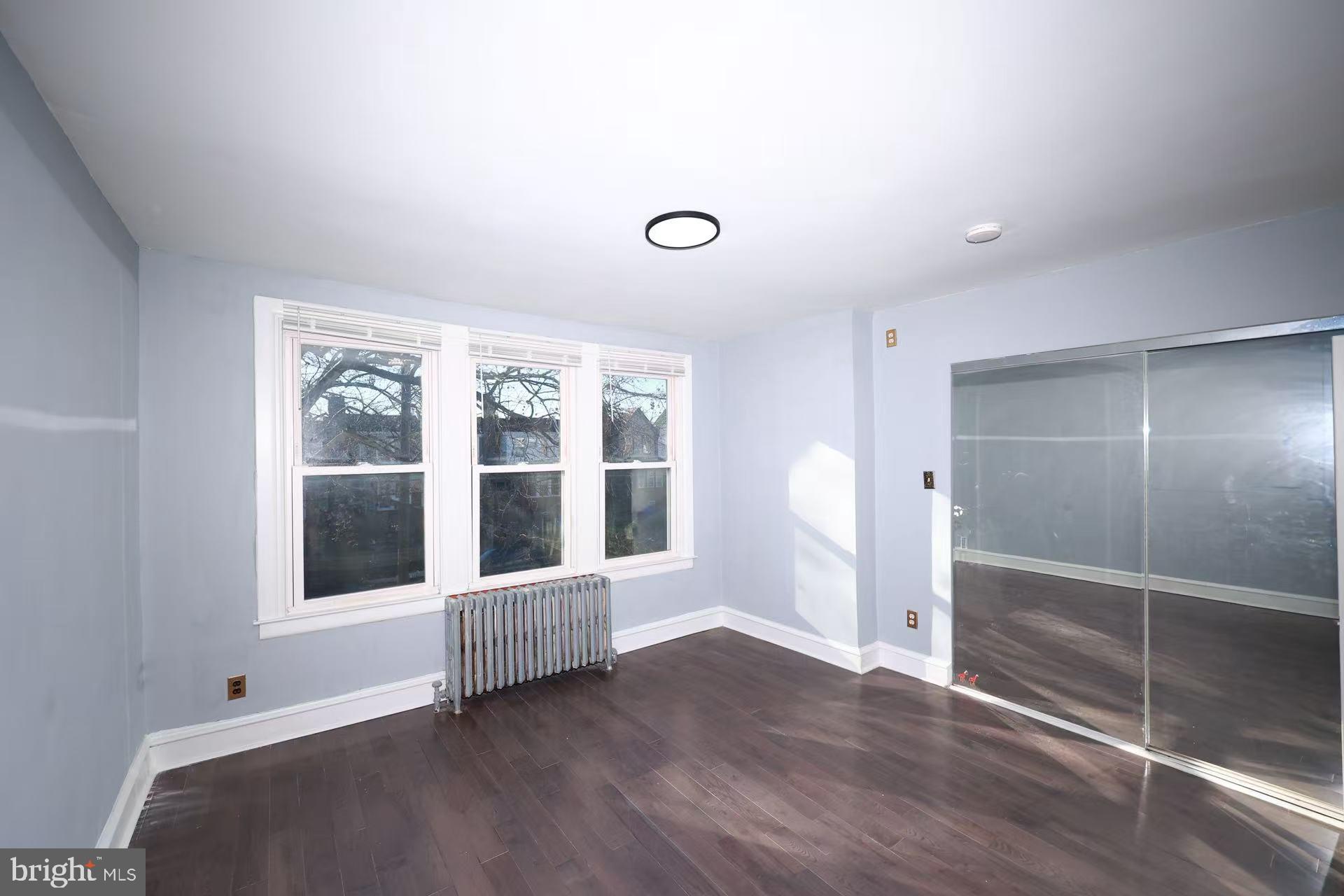 MAYFAIR - Residential