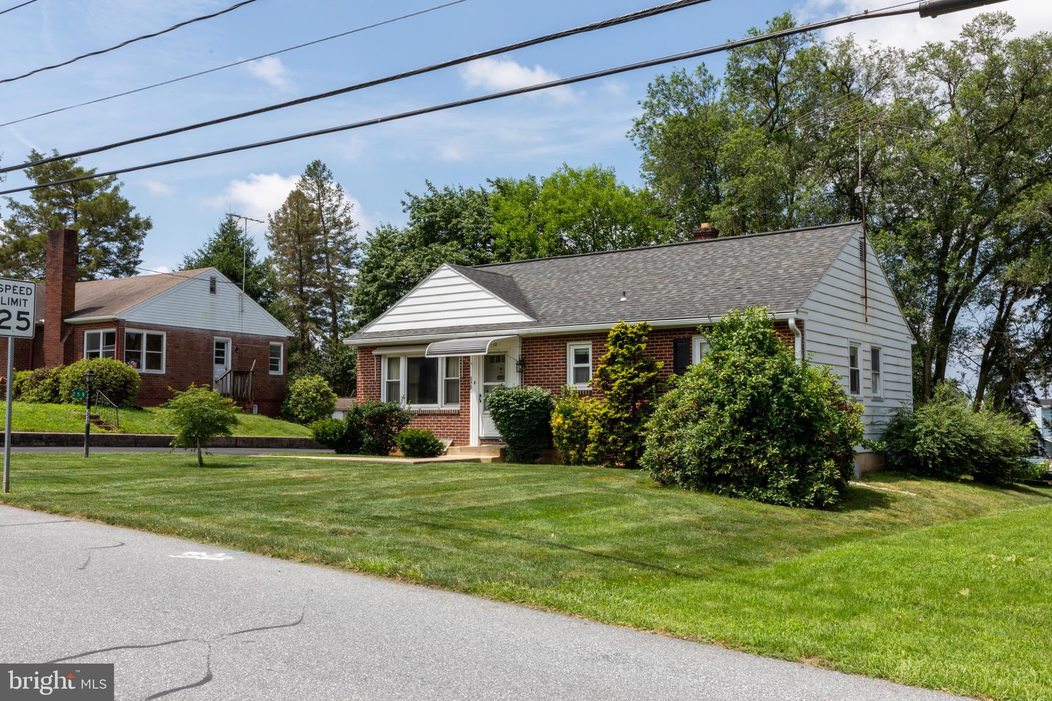 258 REDWOOD DRIVE