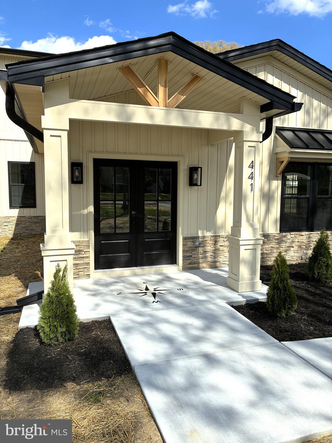 441 N CAROLINA AVENUE AND 425