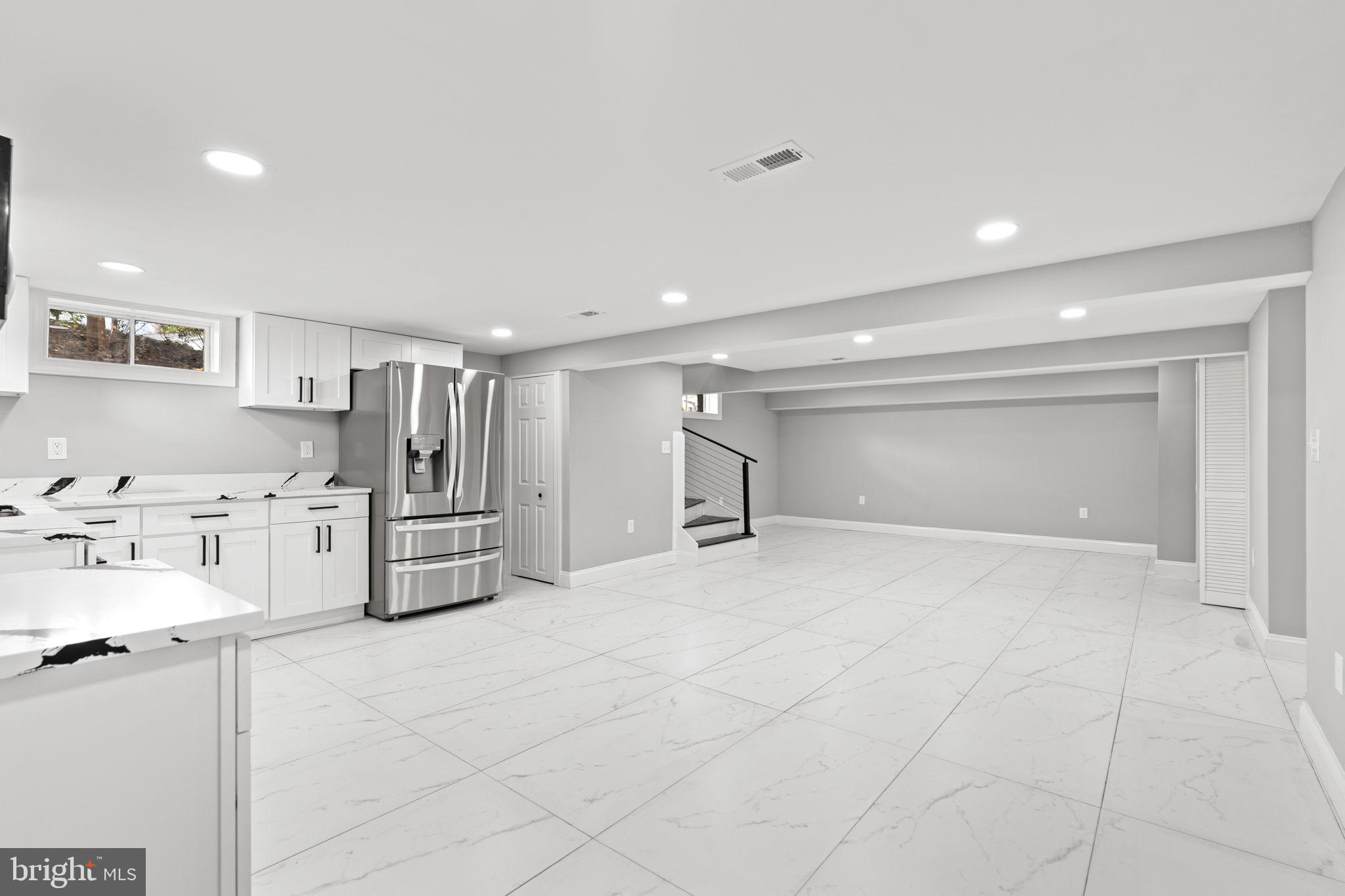 MARYLAND CITY - Residential