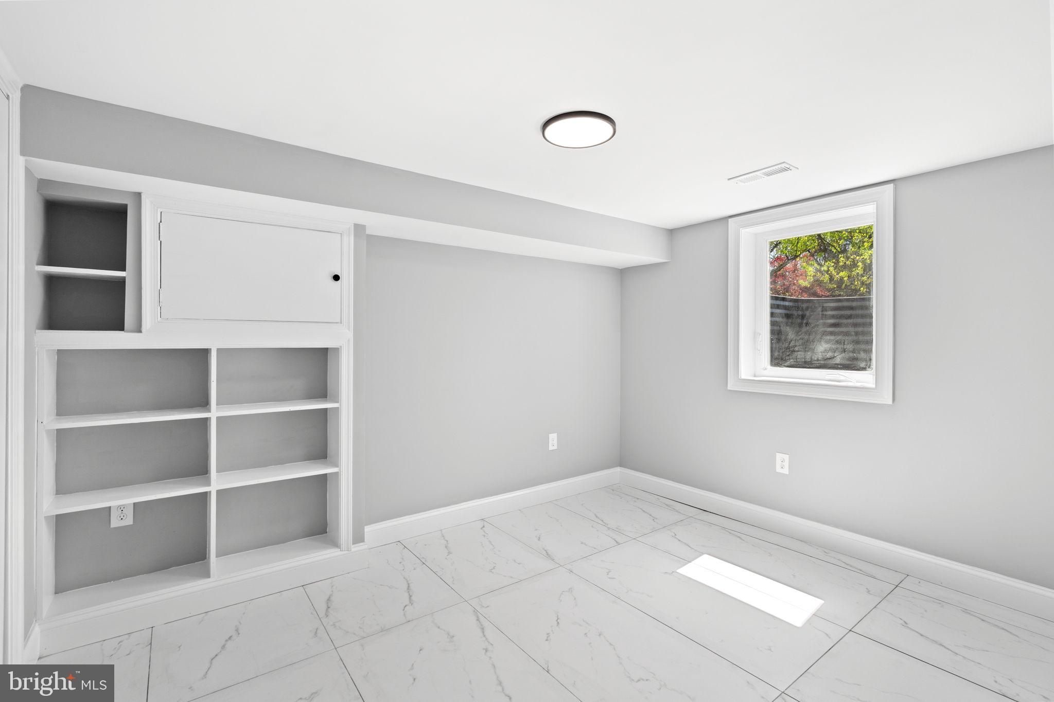 MARYLAND CITY - Residential