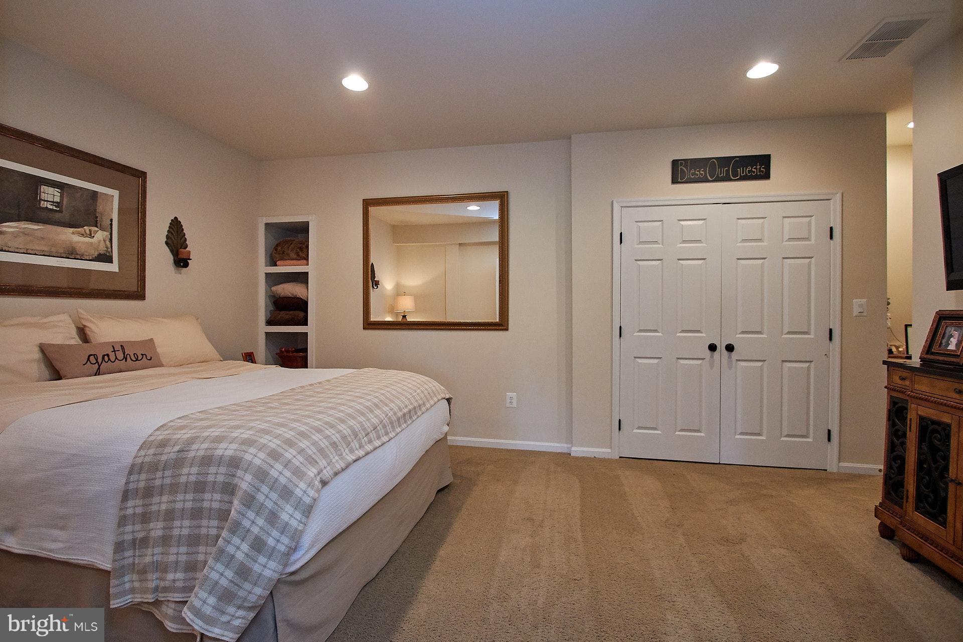 PIEDMONT - Residential