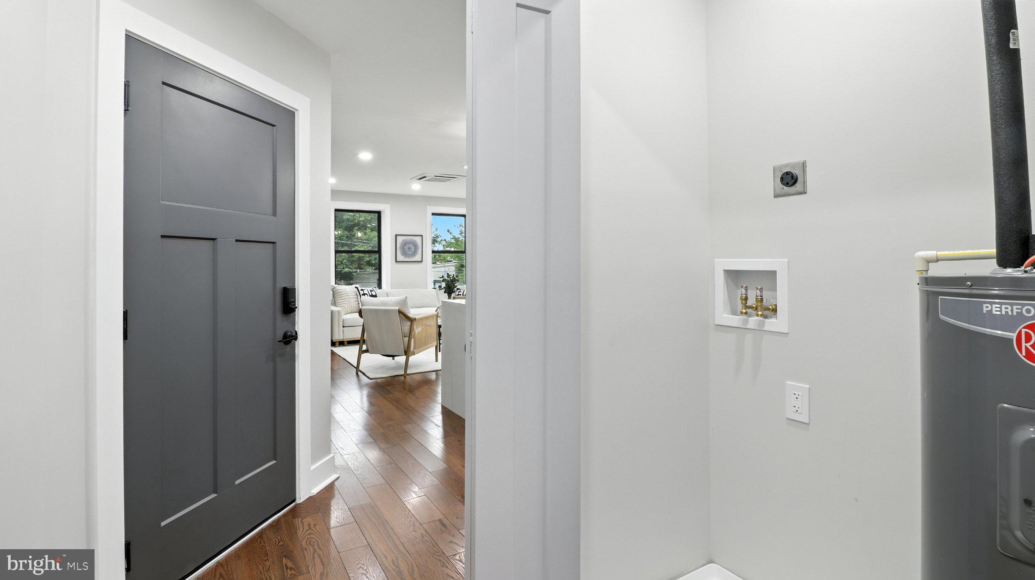 2256 HIGH STREET SE 4