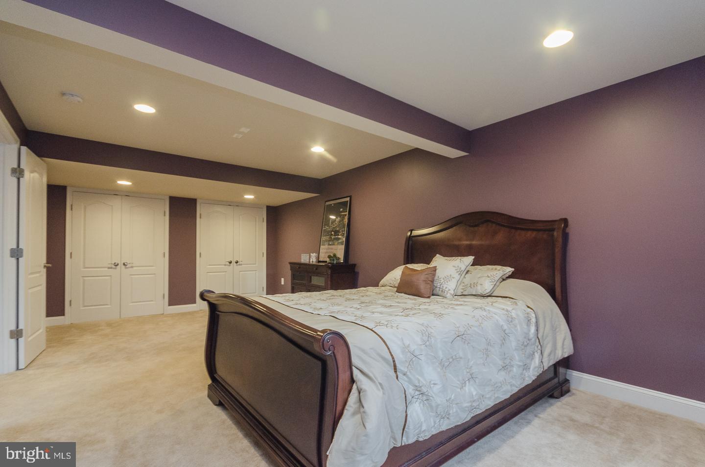 BROOKFIELD ON THE POTOMAC - Residential