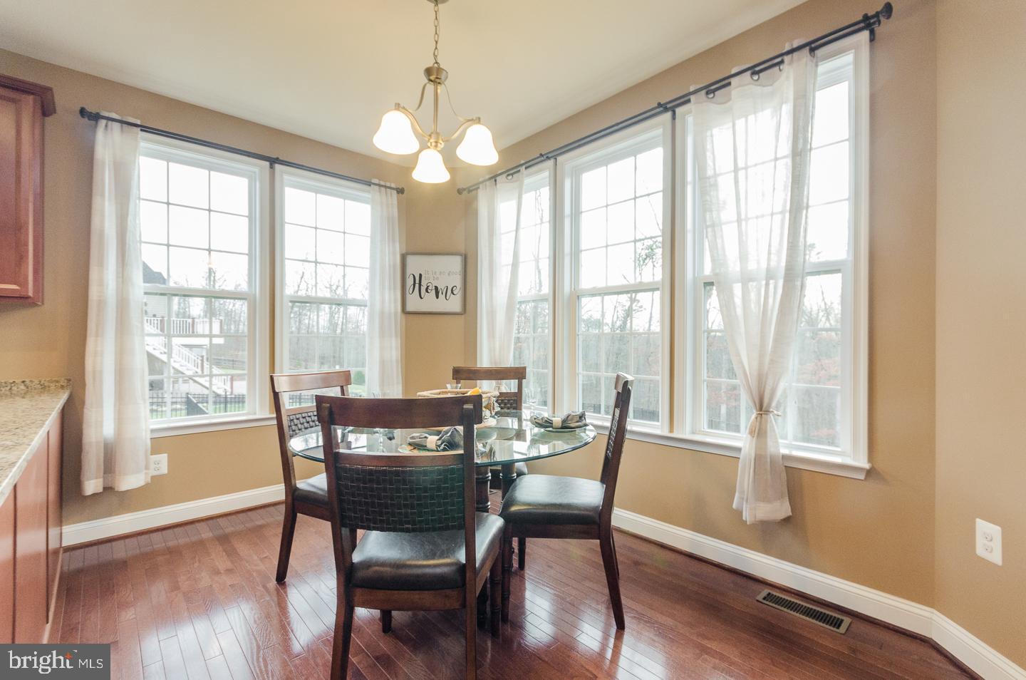 BROOKFIELD ON THE POTOMAC - Residential